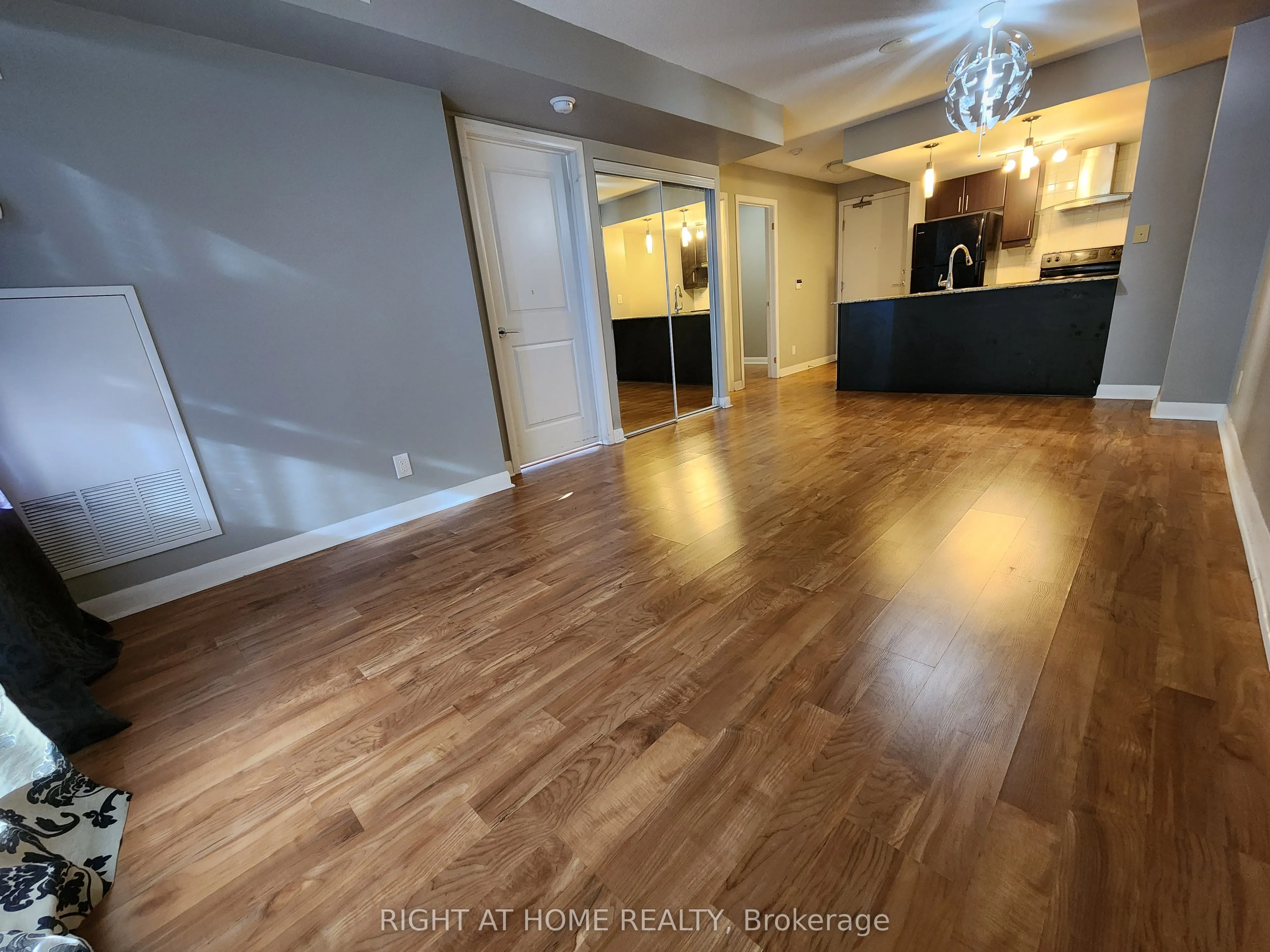 190 Borough Drive, #2009
