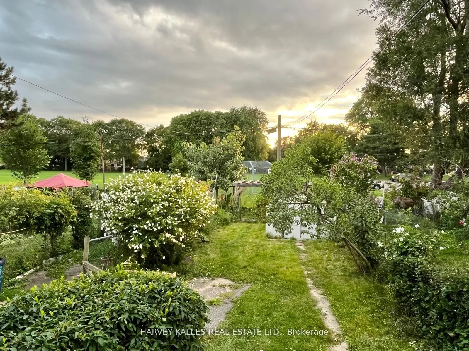 26 Leyton Avenue