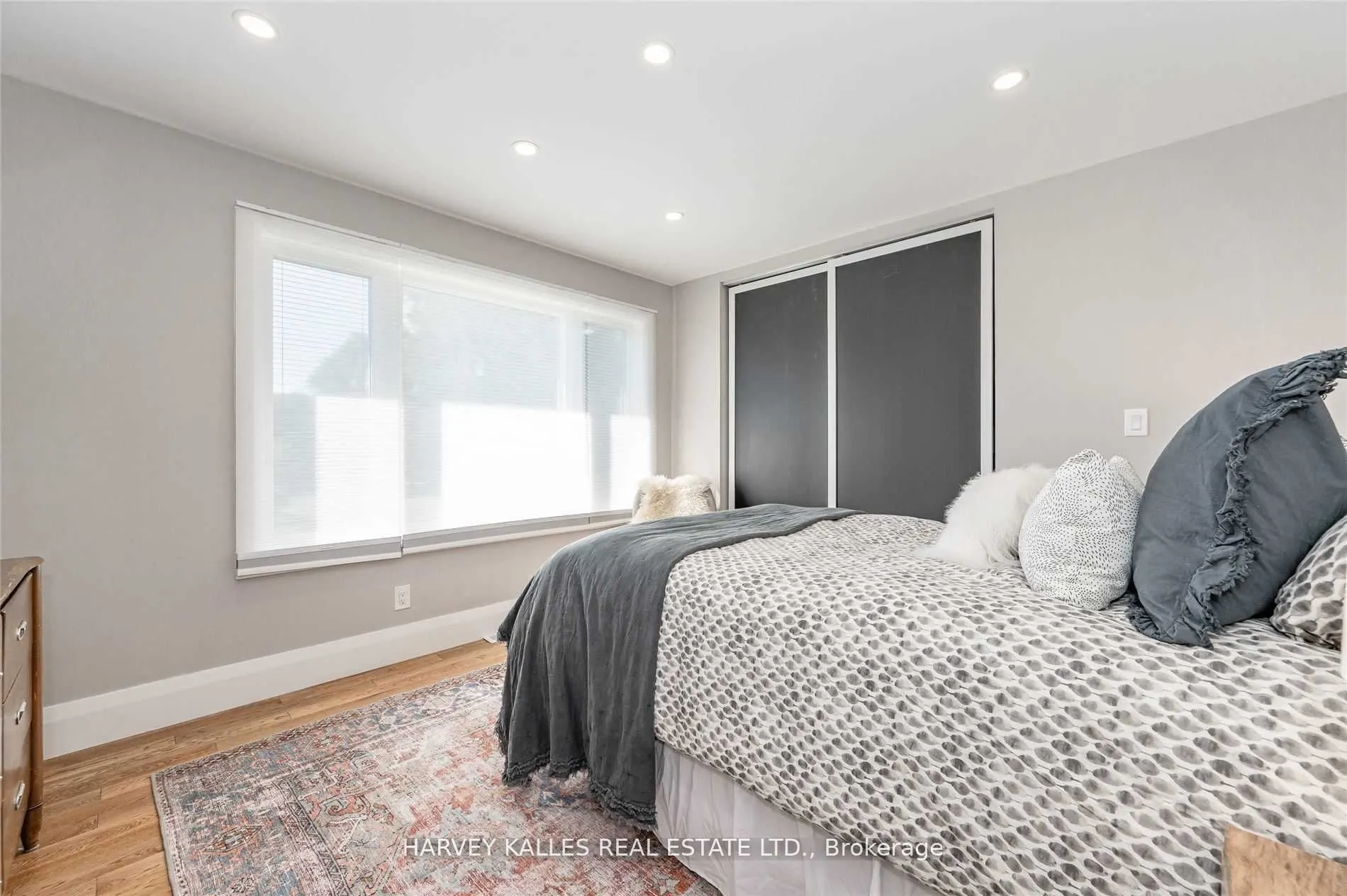 26 Leyton Avenue