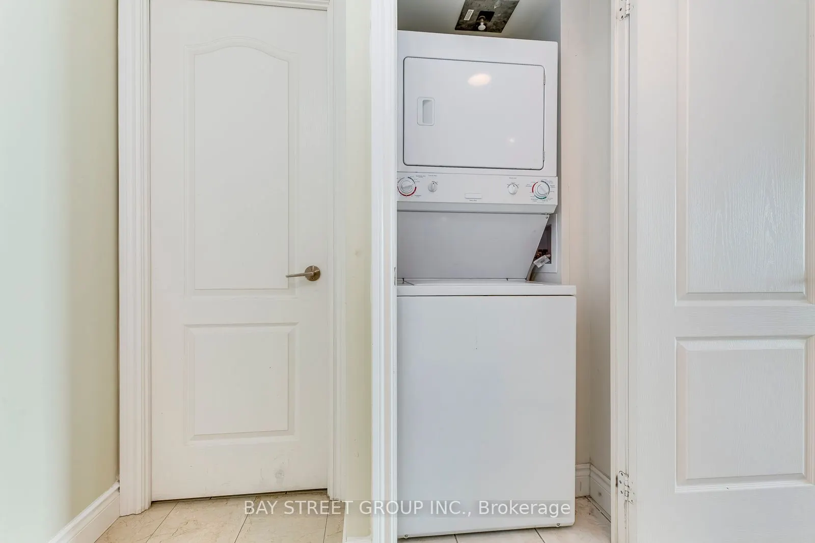 60 Brian Harrison Way, #1001