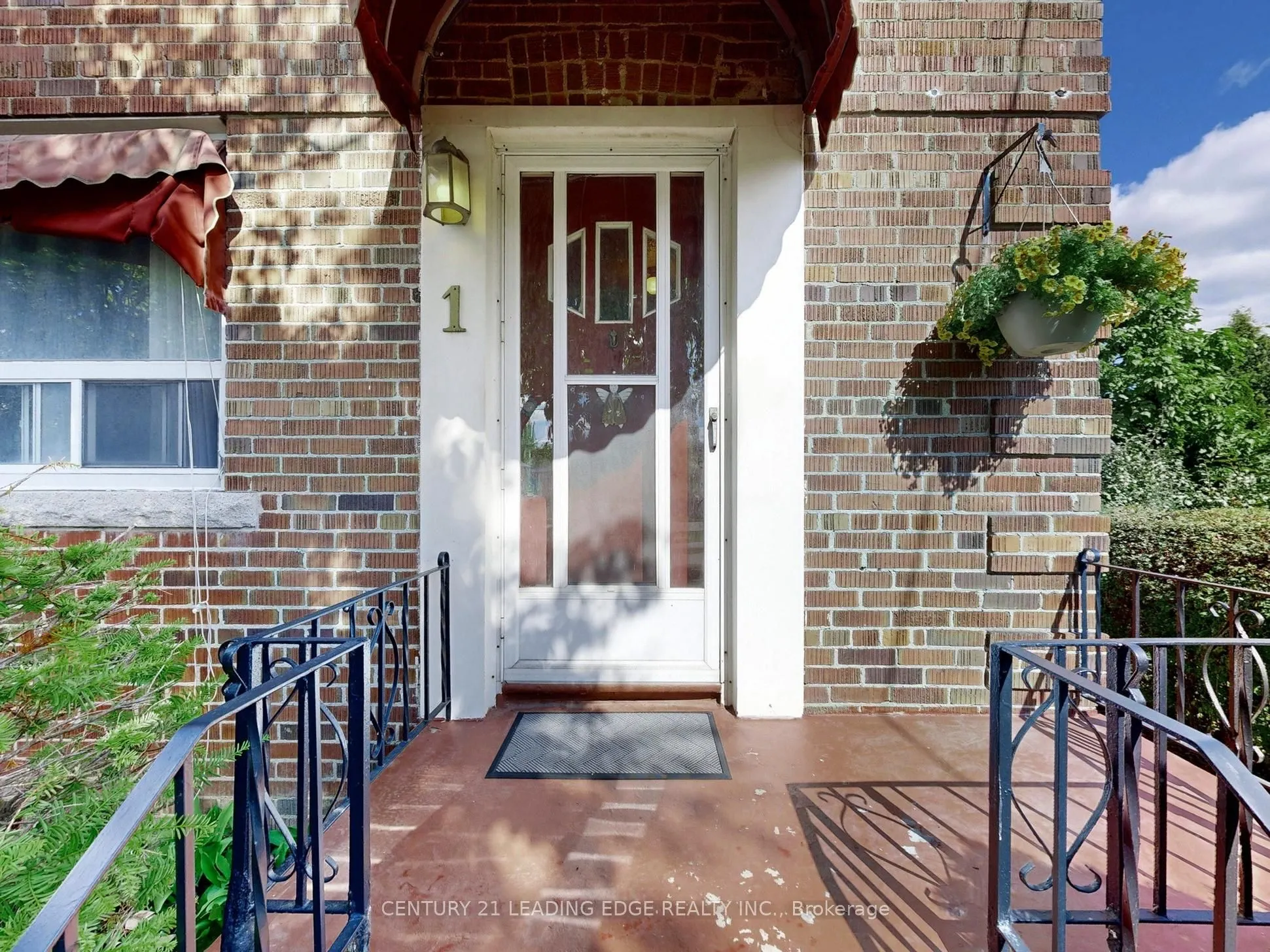 1 Faulkland Road