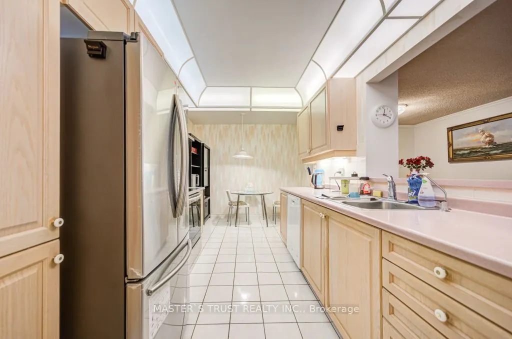 168 Bonis Avenue, #1515