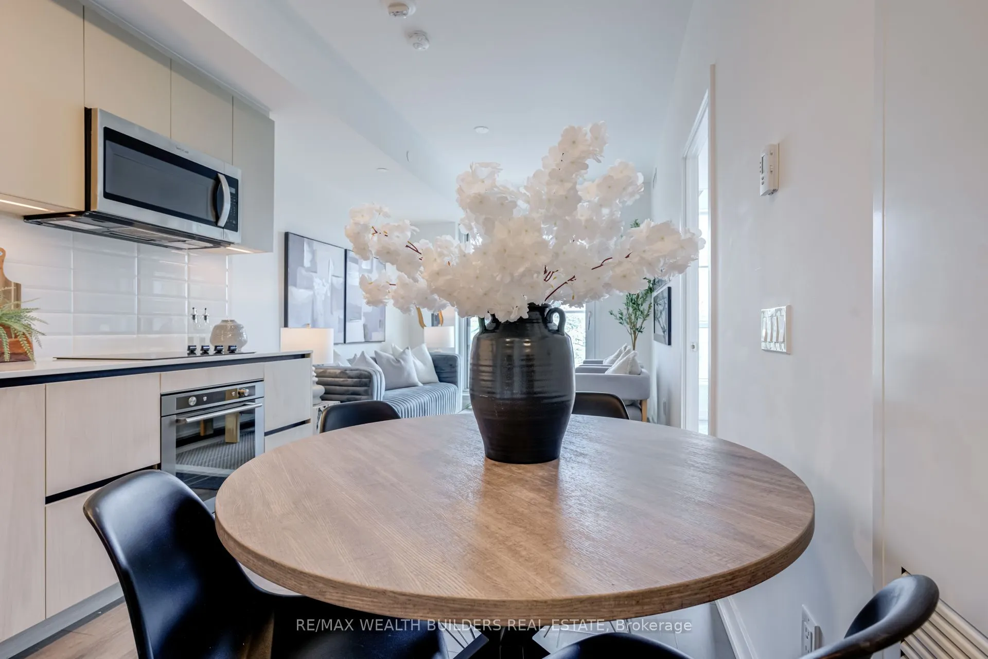 150 Logan Avenue, #444