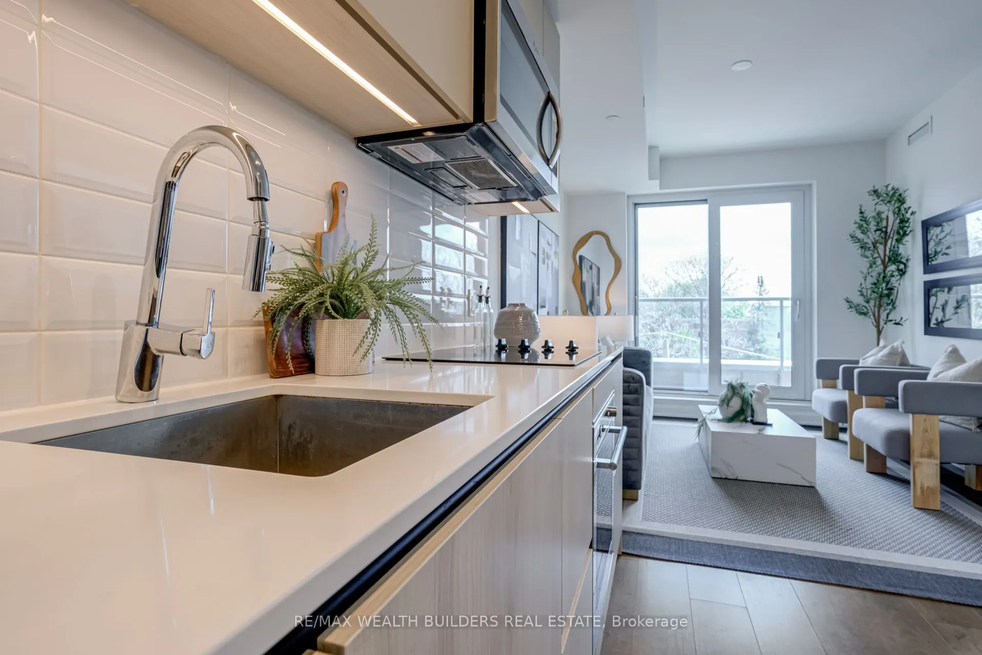 150 Logan Avenue, #444
