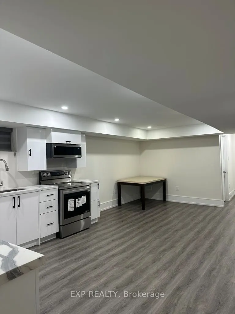 200 Oakridge Drive