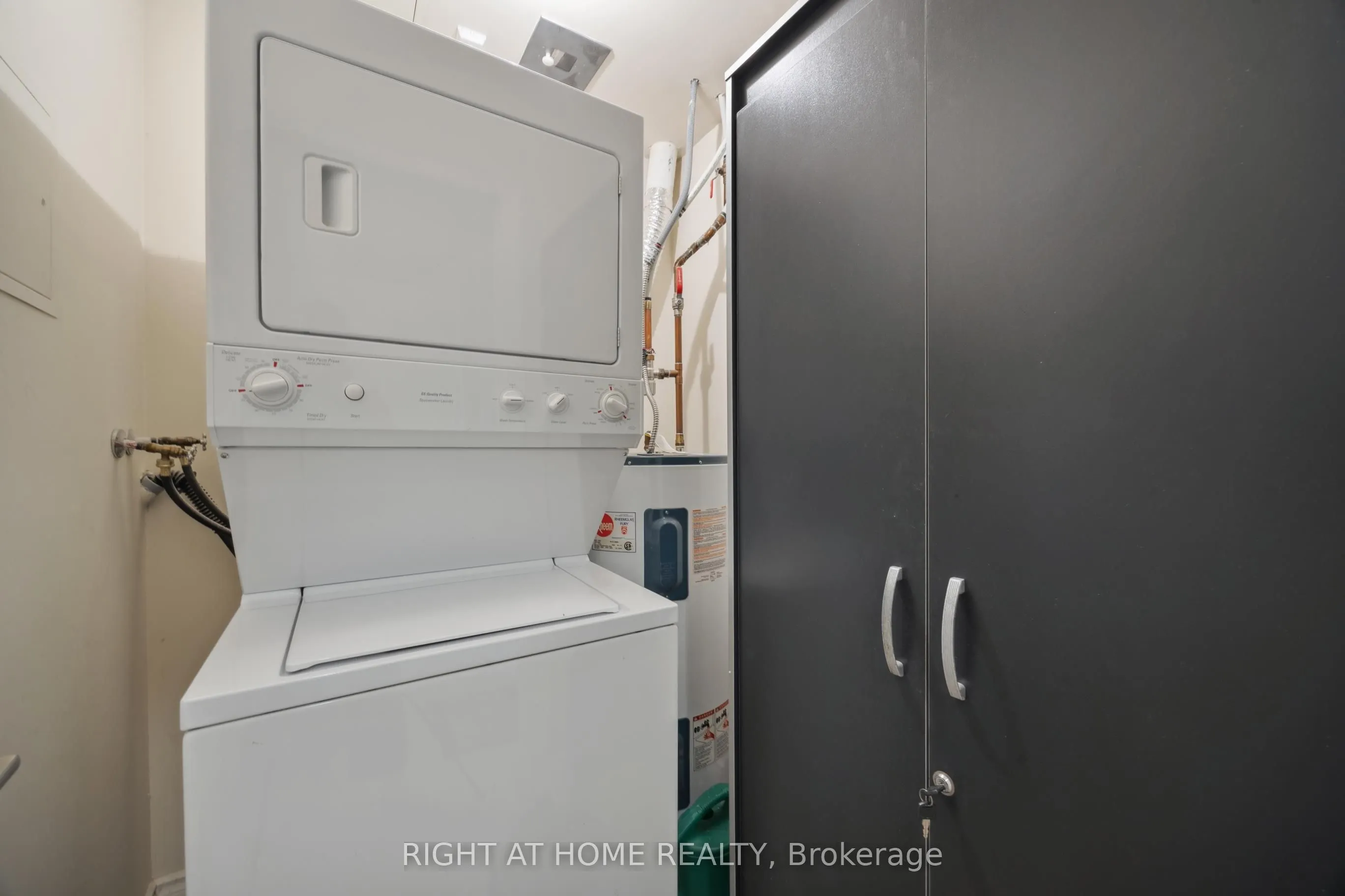 171 Shanly Street, #205