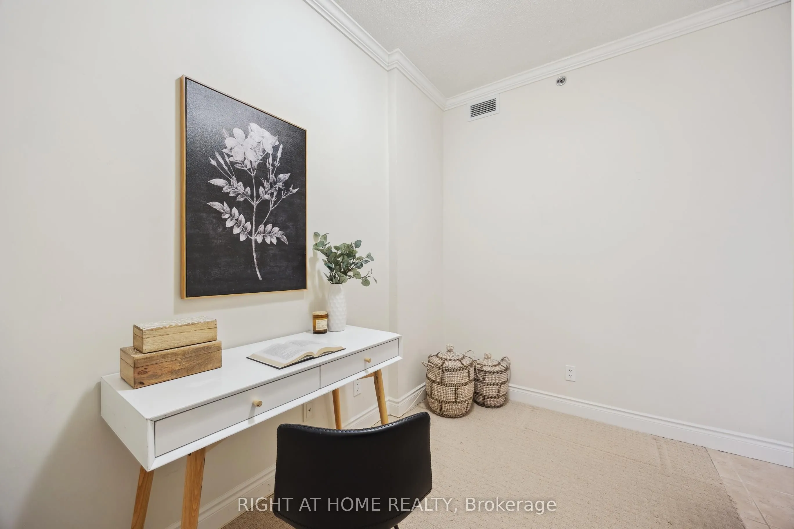 171 Shanly Street, #205