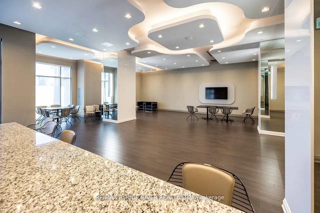 30 Meadowglen Place, #1208