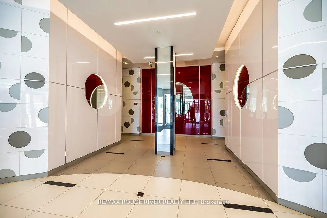 30 Meadowglen Place, #1208