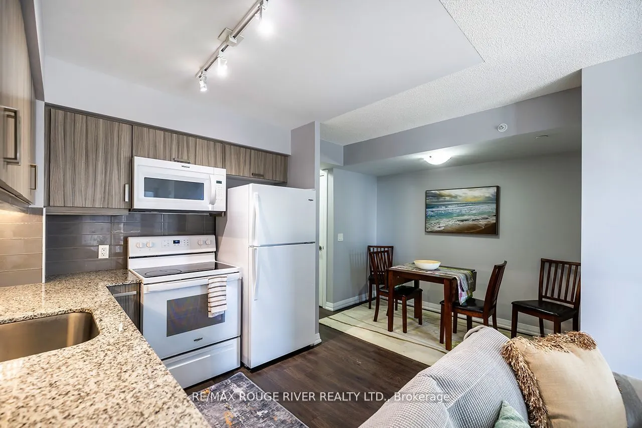 30 Meadowglen Place, #1208