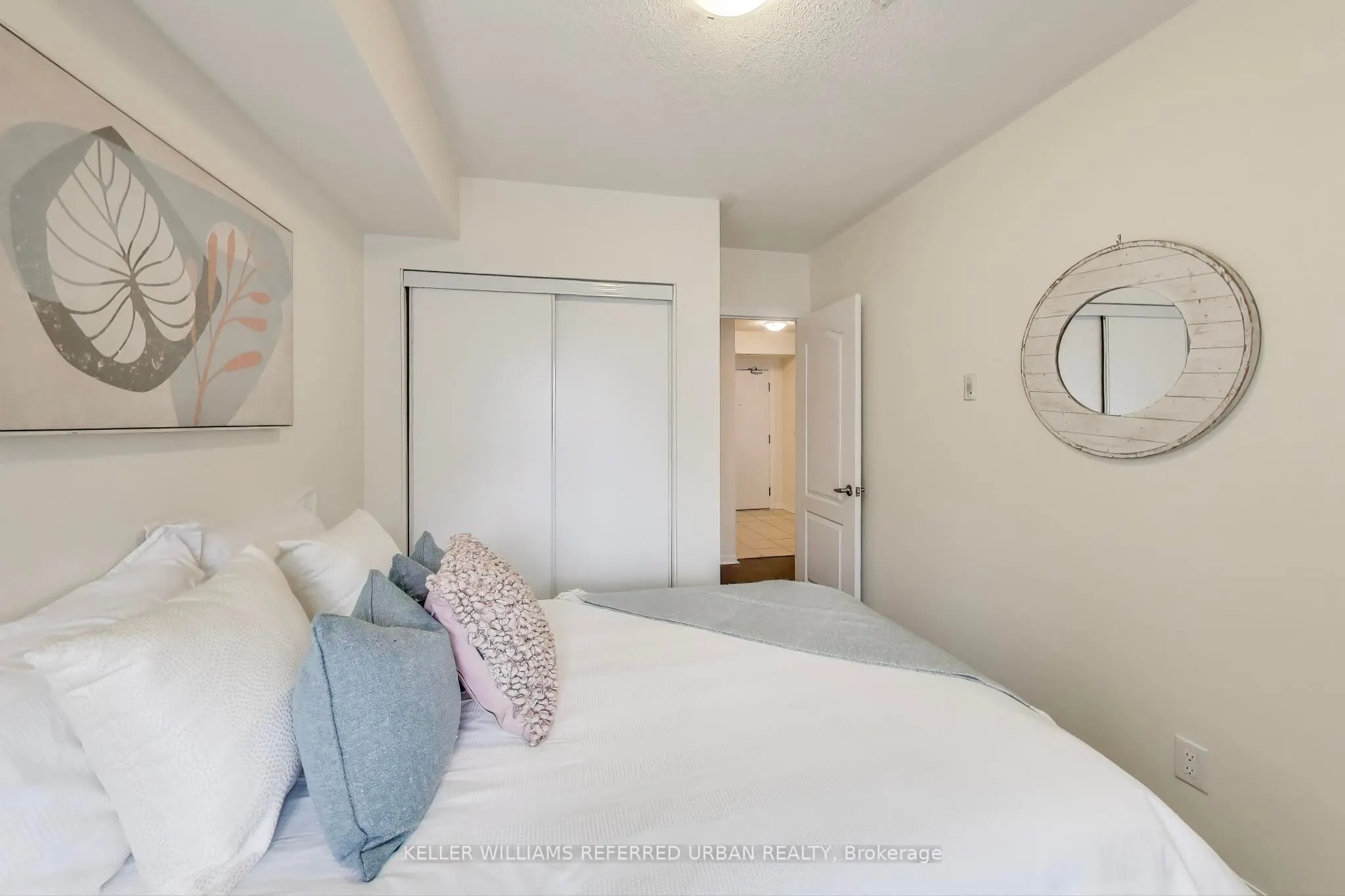 10 Mendelssohn Street, #206