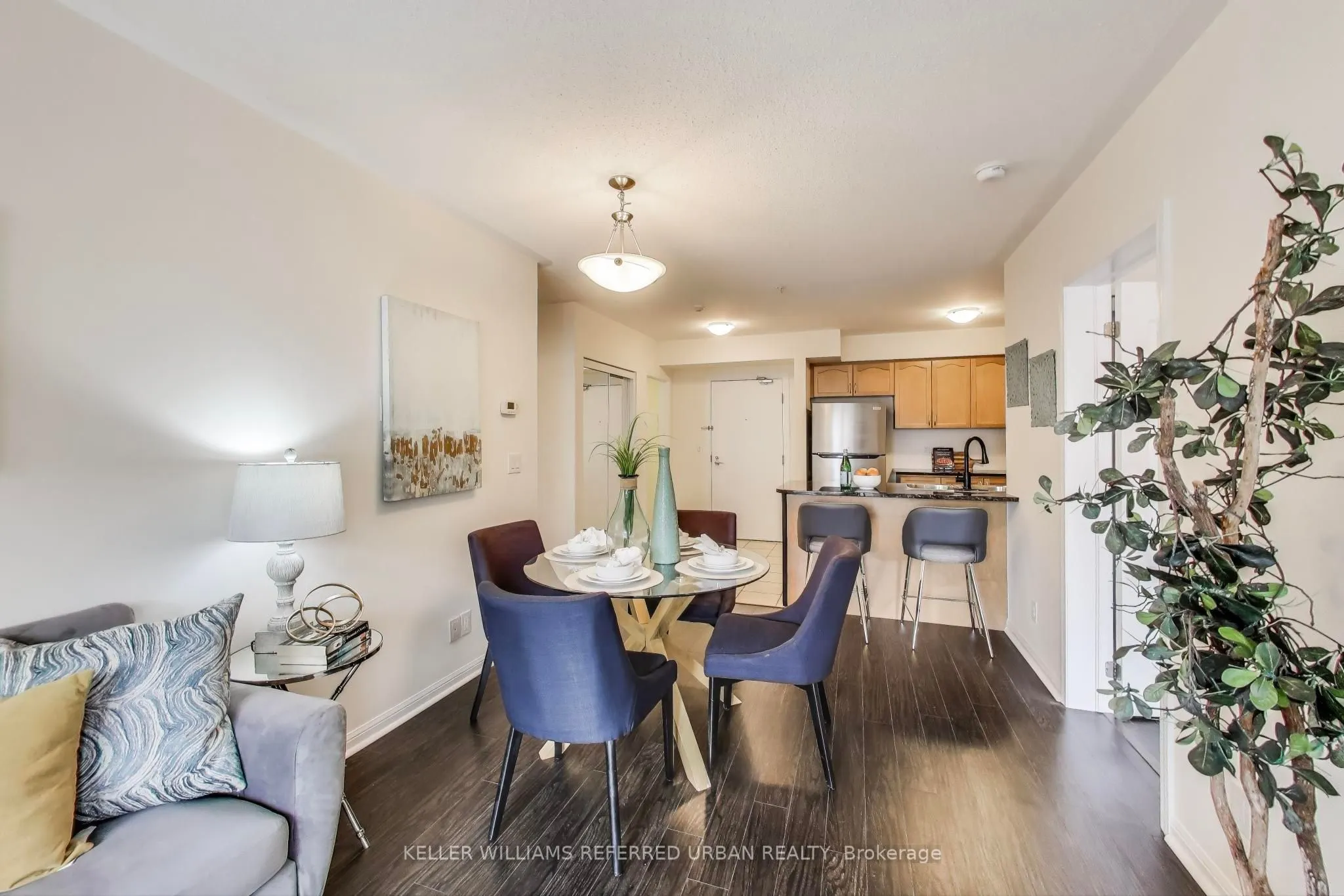 10 Mendelssohn Street, #206