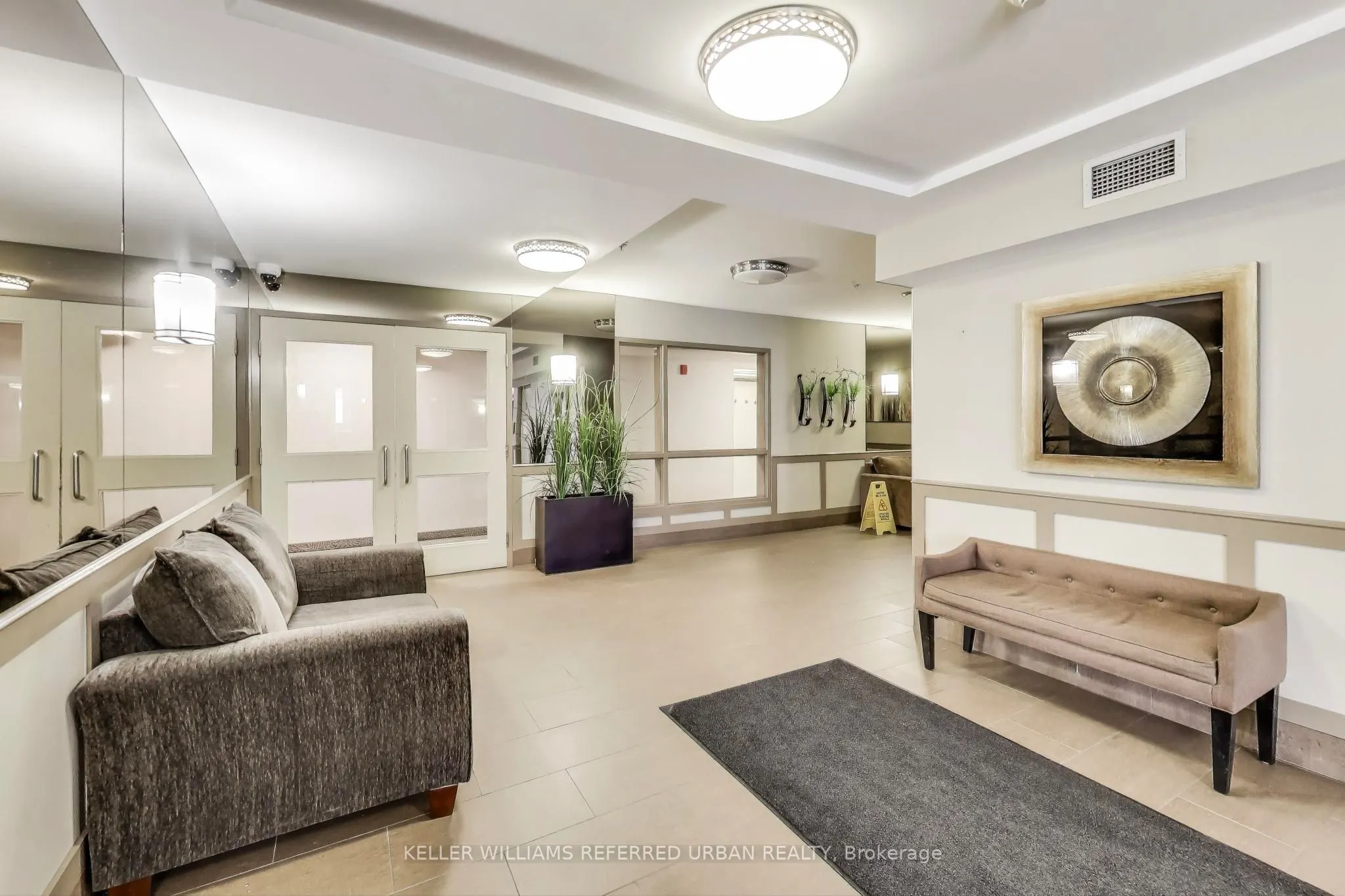 10 Mendelssohn Street, #206