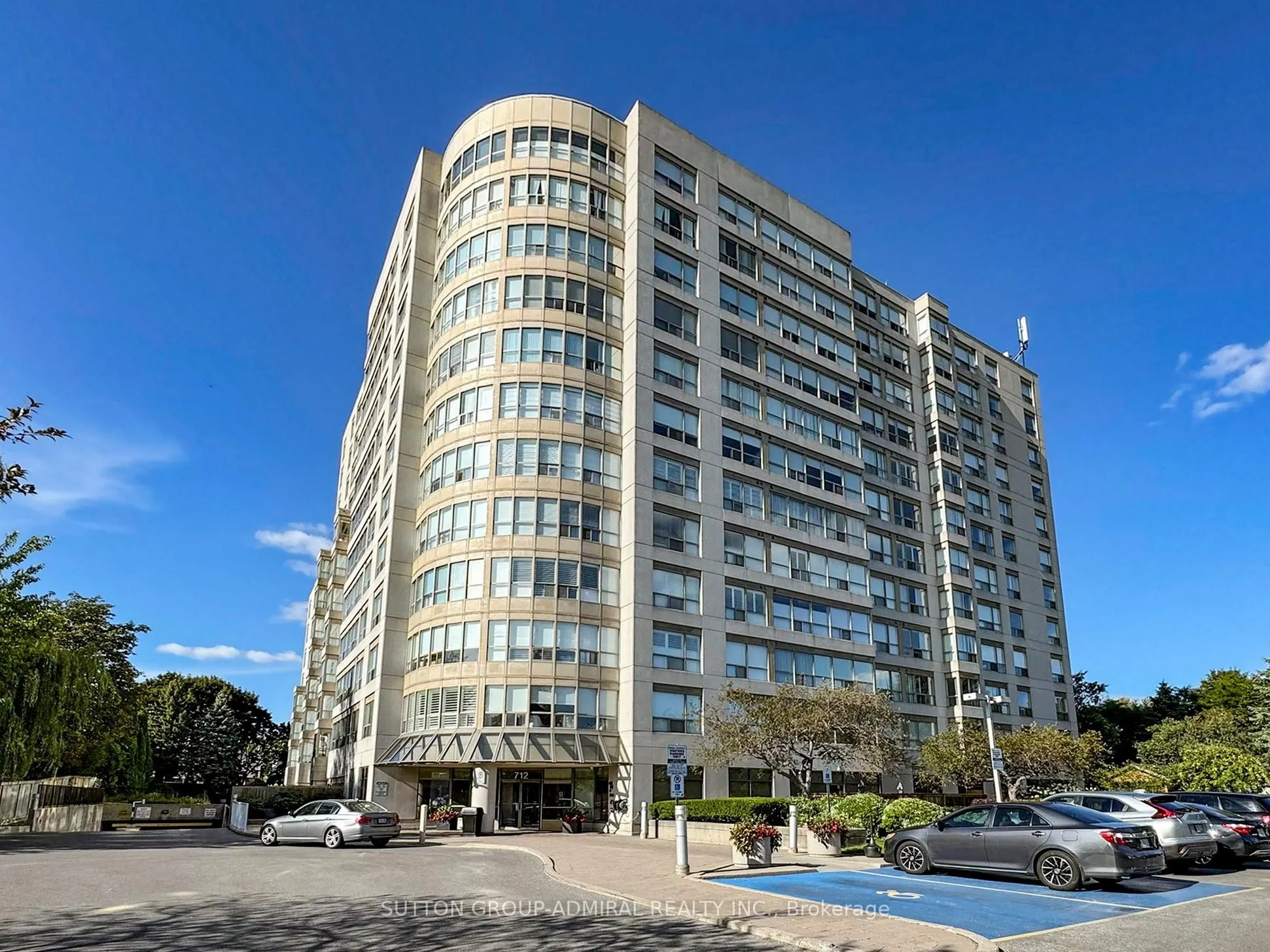 712 Rossland Road, #217
