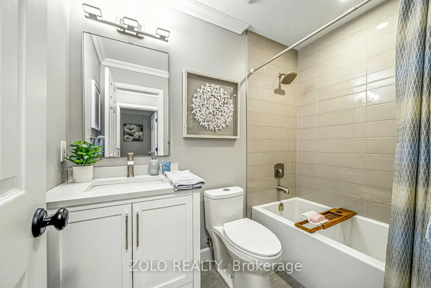 13 Glen Eagles Drive