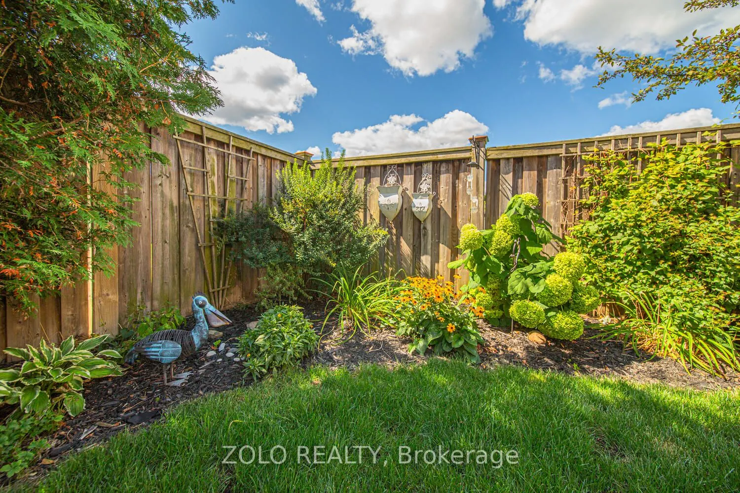 13 Glen Eagles Drive