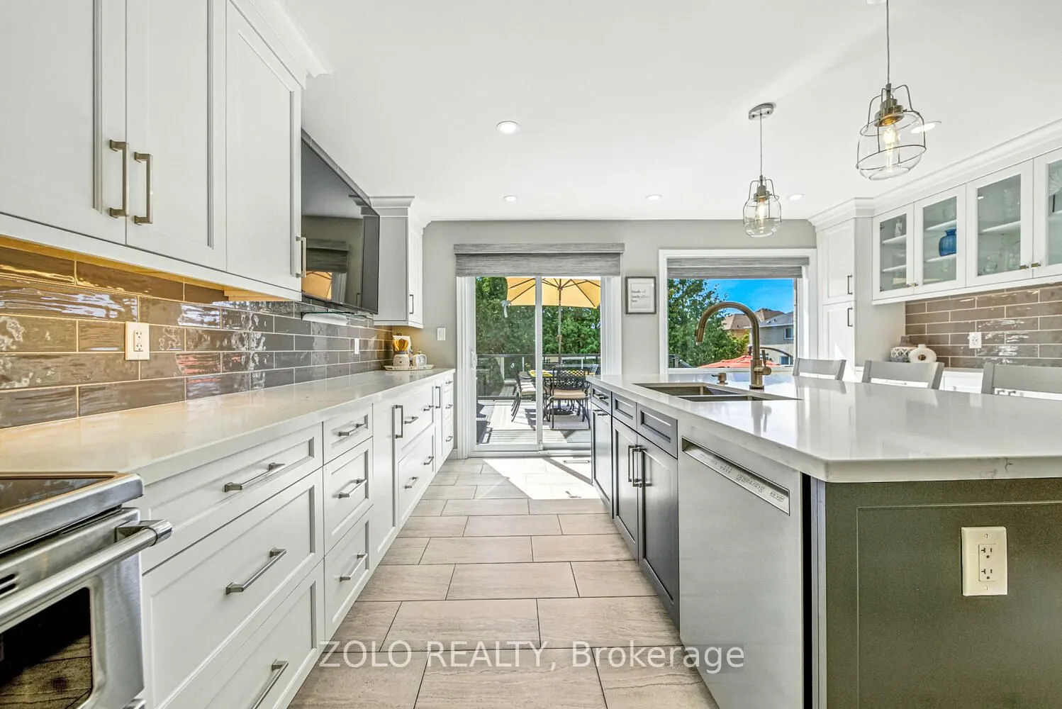 13 Glen Eagles Drive