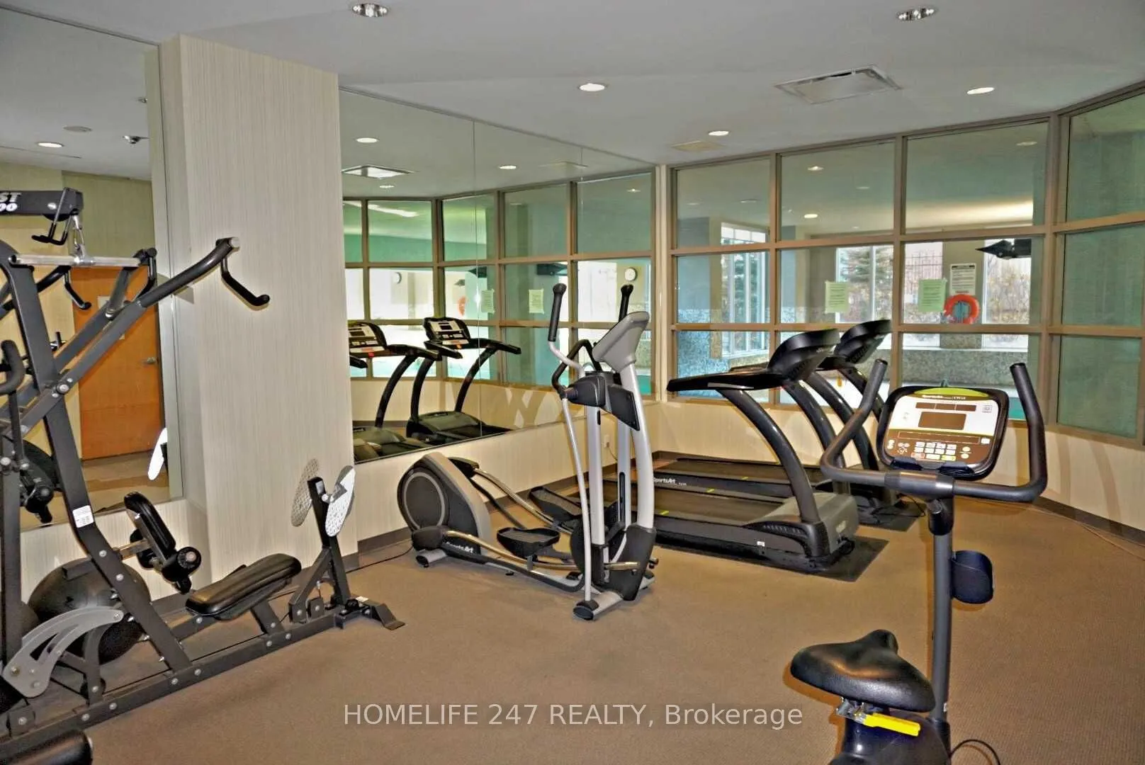 68 Grangeway Avenue, #1615
