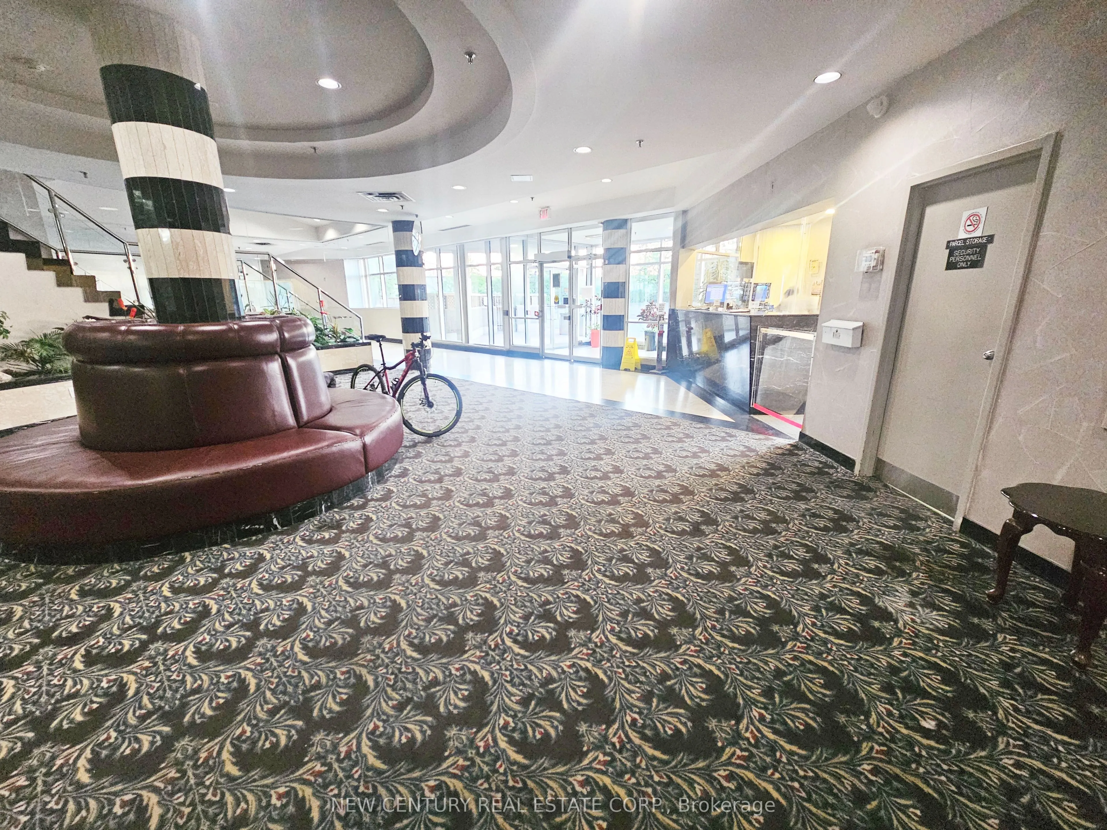 1470 Midland Avenue, #801