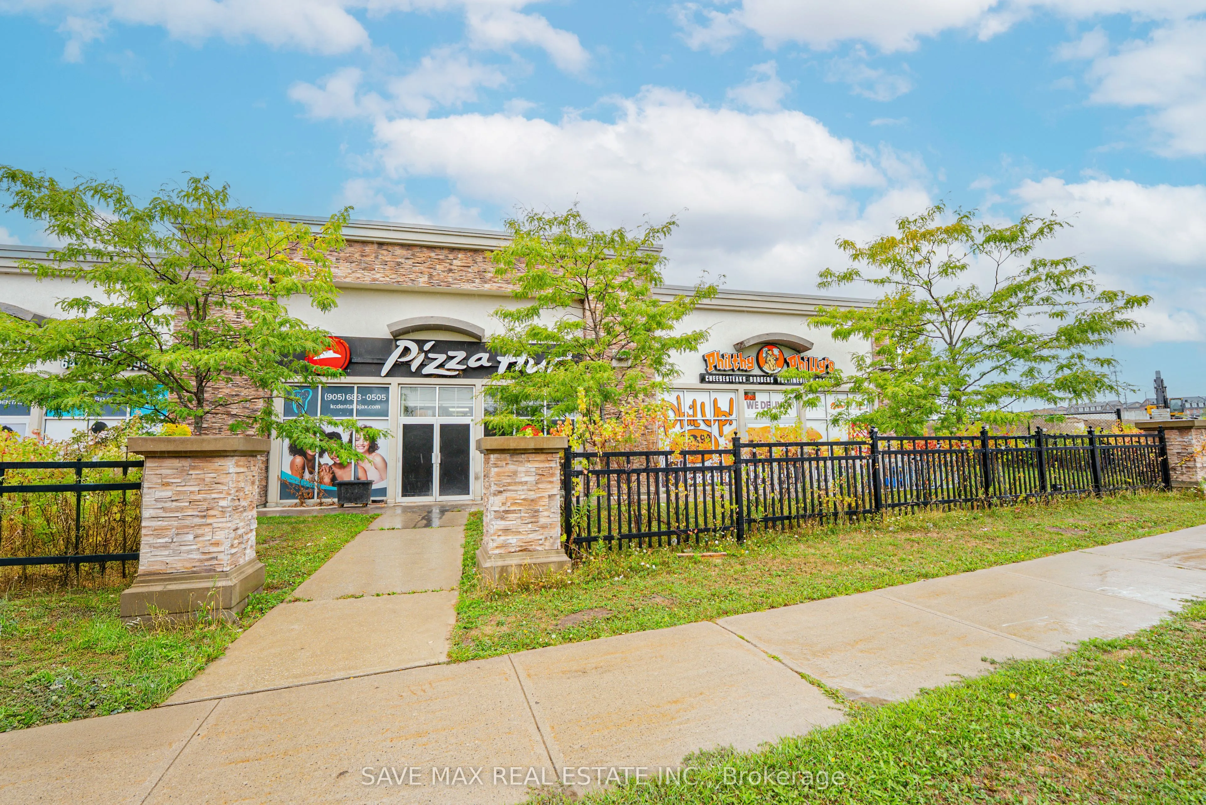 280 Rossland Road