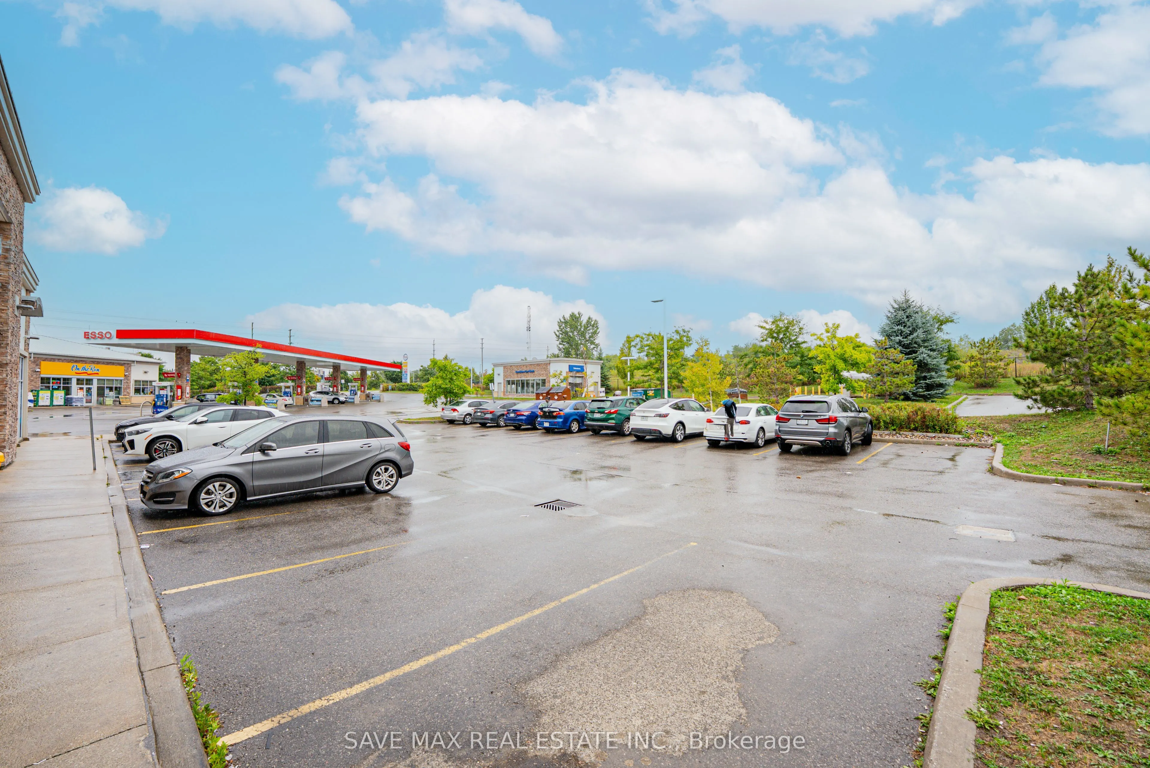 280 Rossland Road