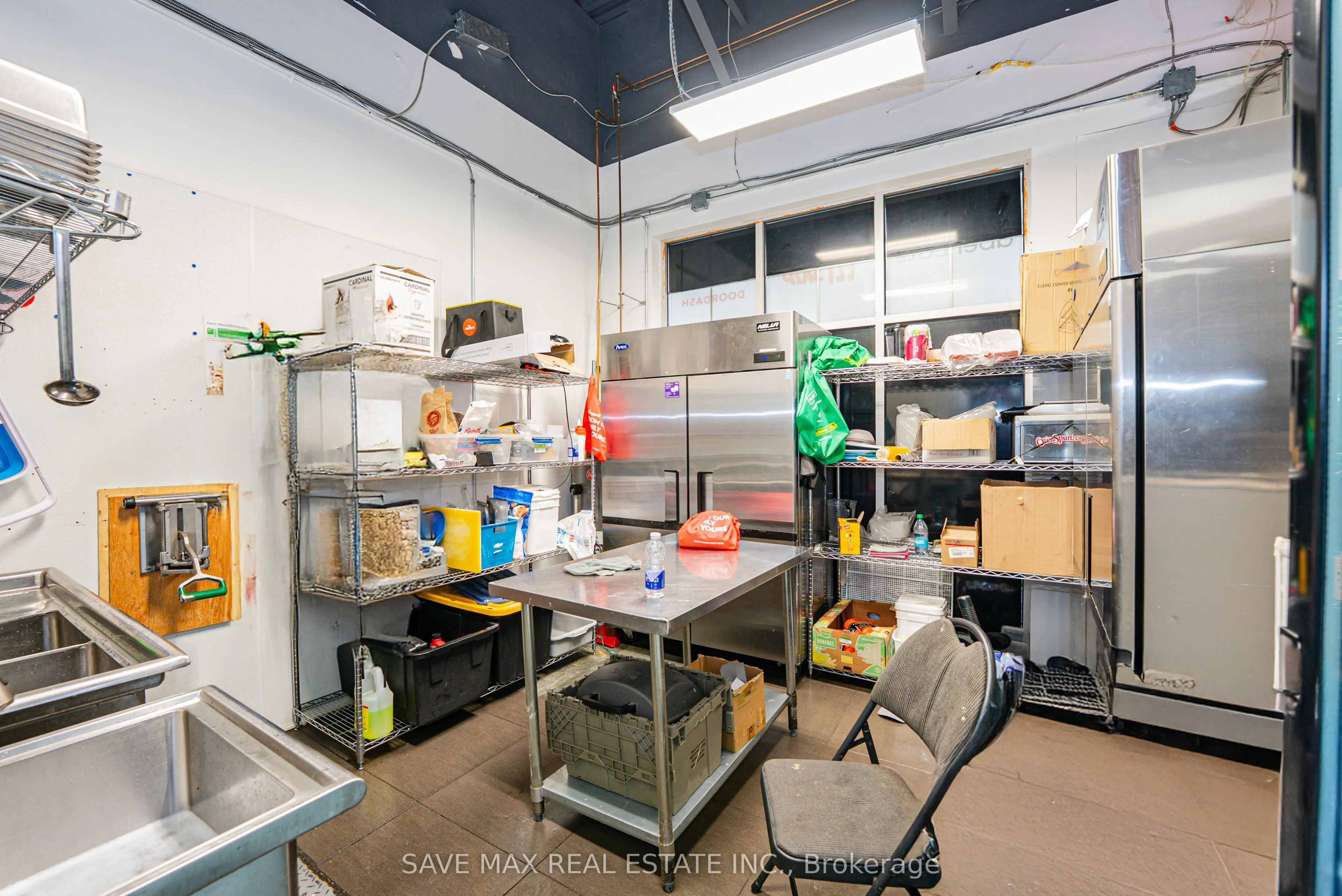 280 Rossland Road