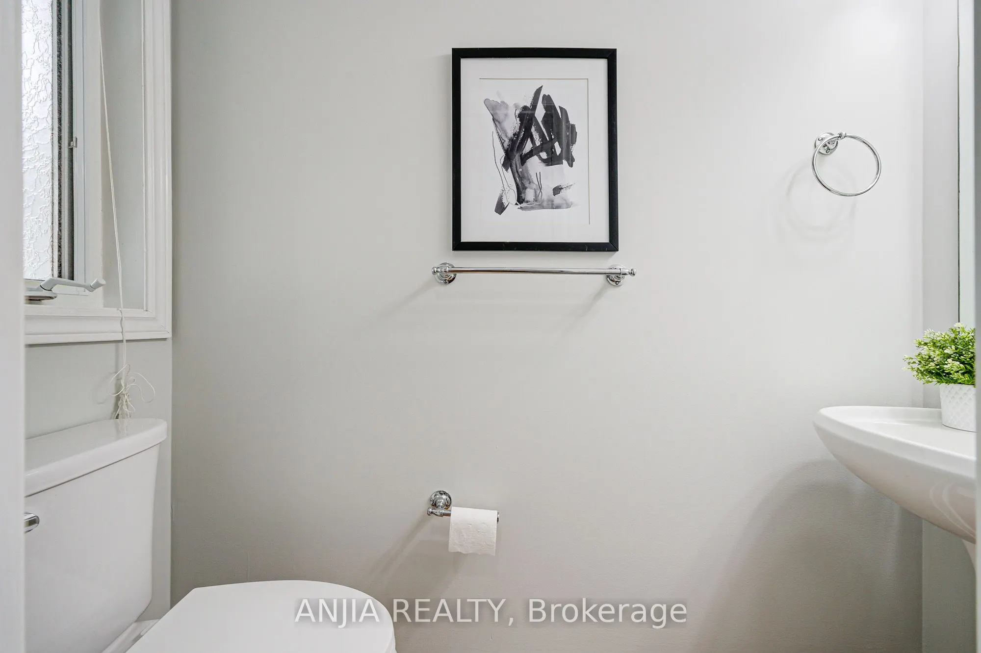100 Charest Place