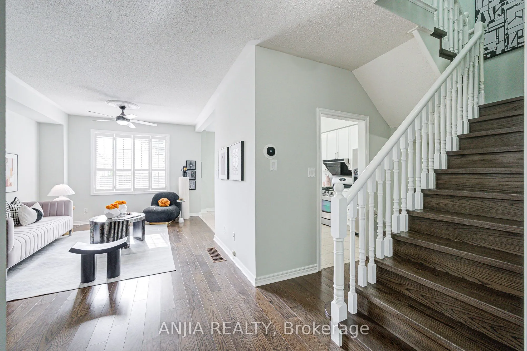 100 Charest Place