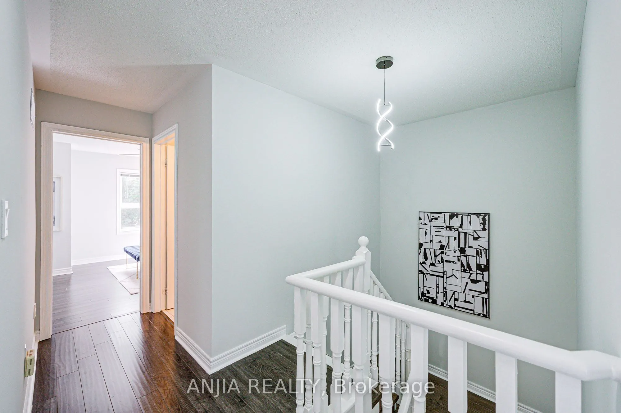 100 Charest Place