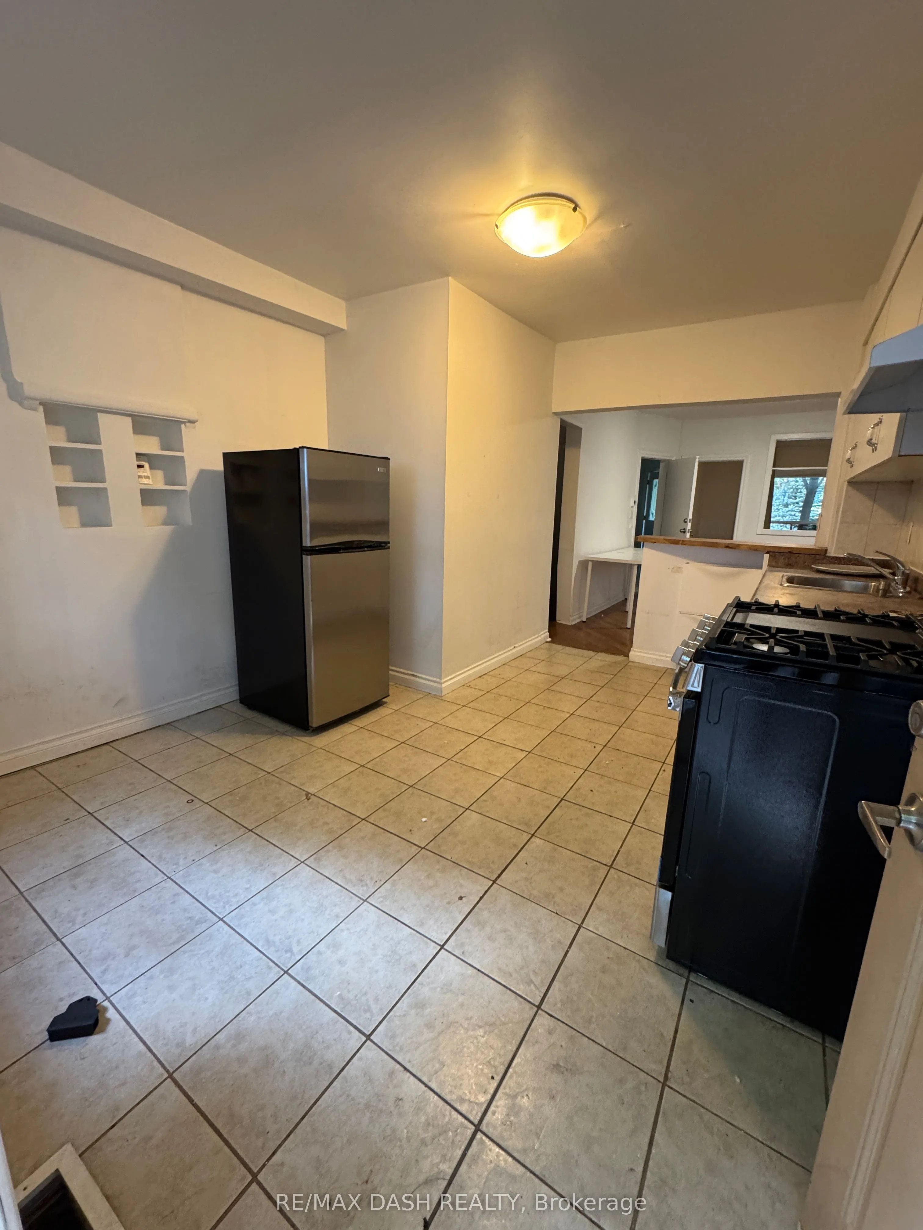 35 Woodward Avenue, #Main