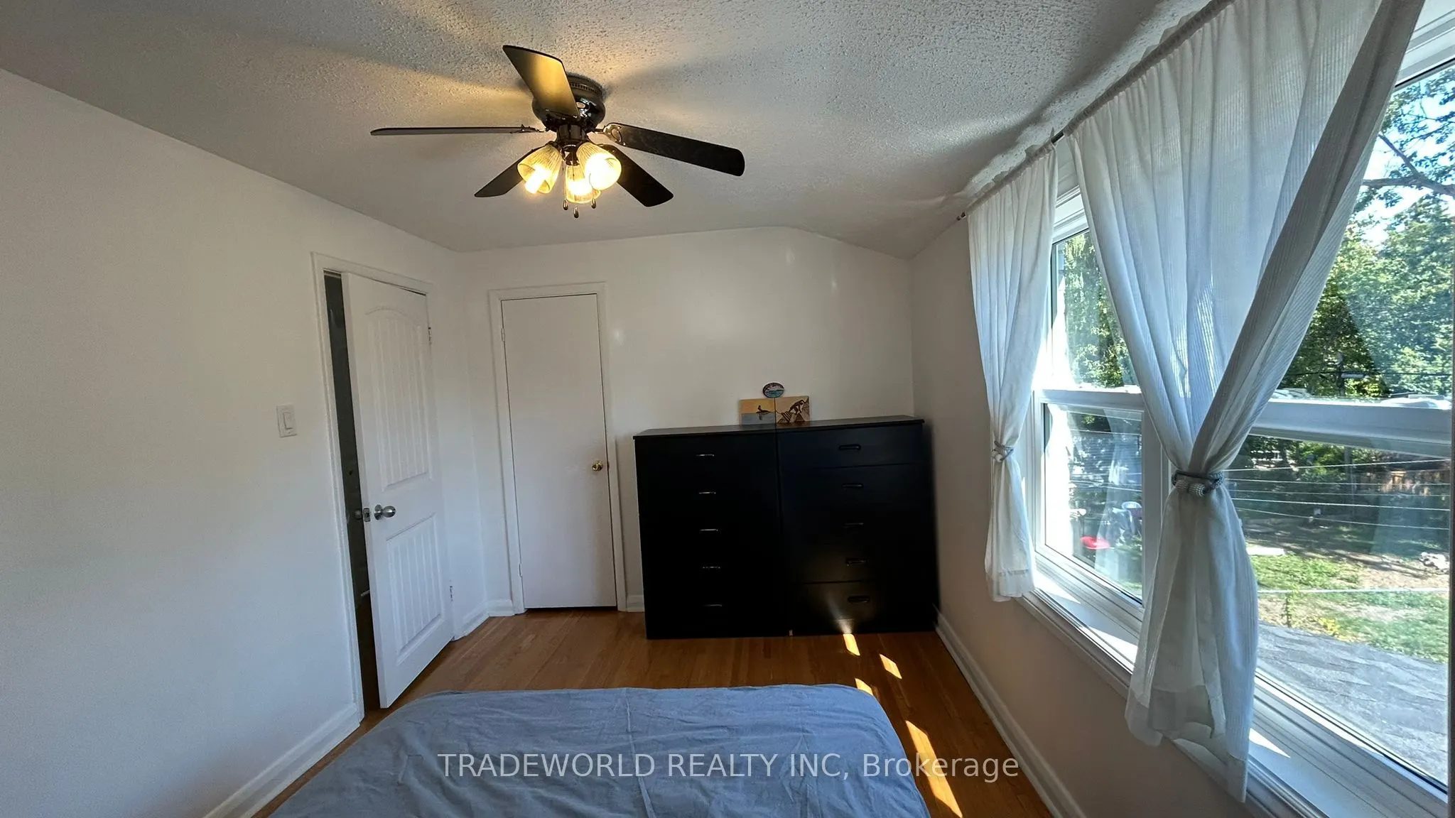 5 Woodfern Drive