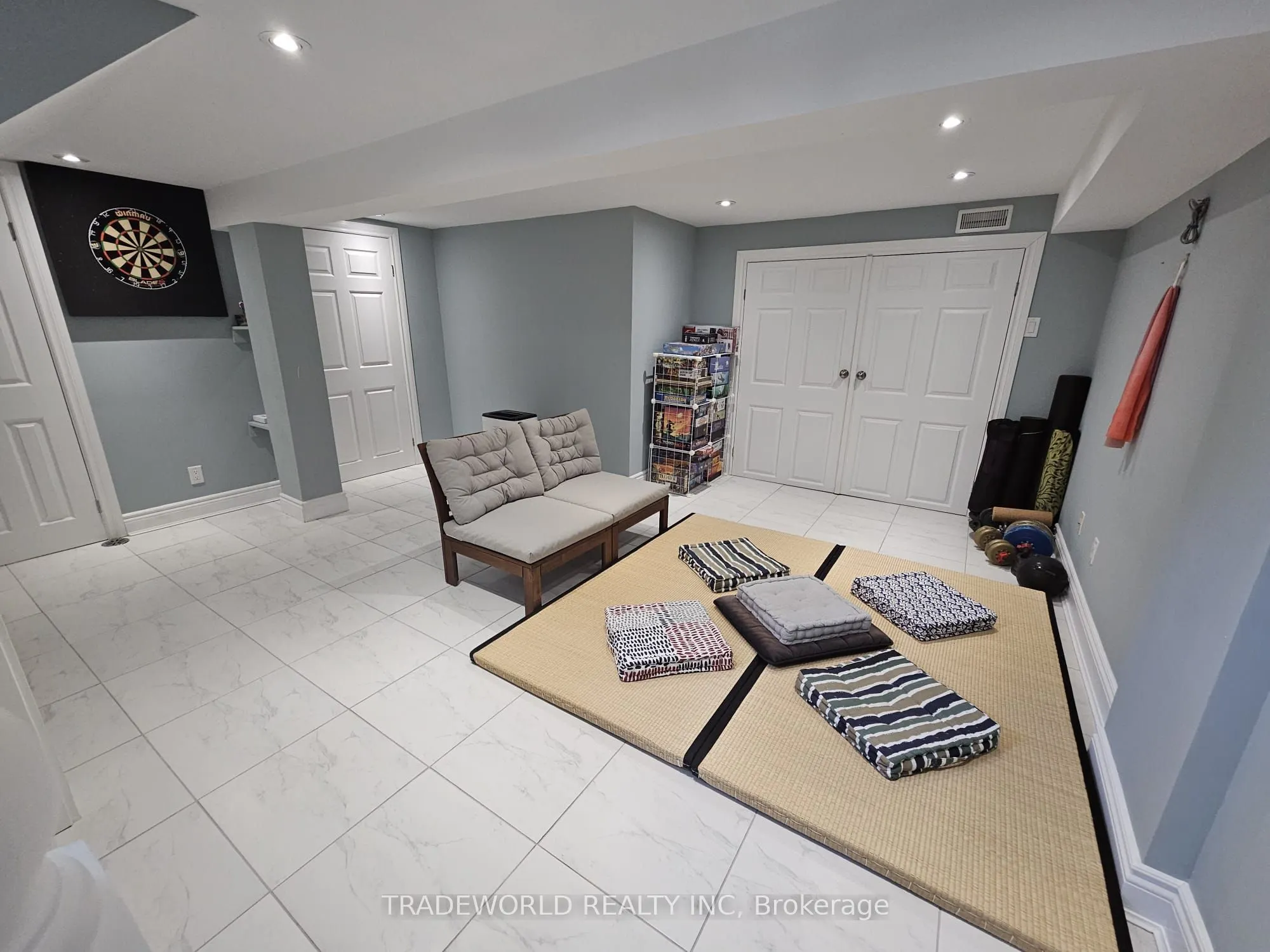 5 Woodfern Drive