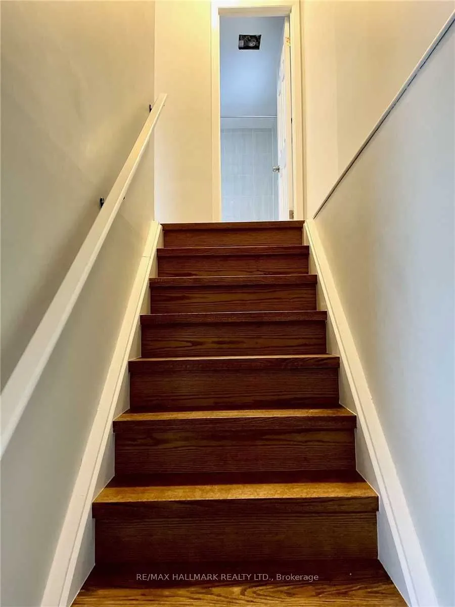 20 Snowball Crescent