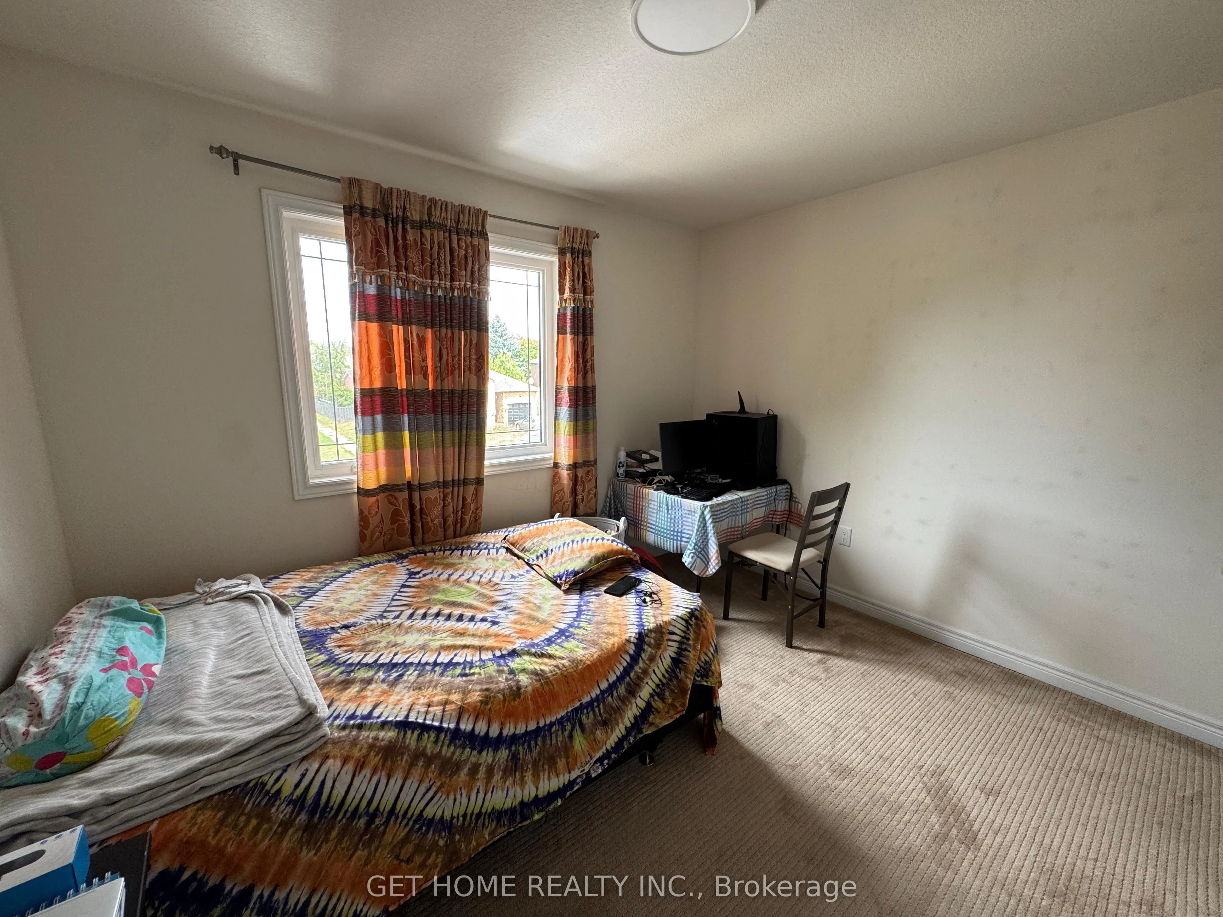 827 Renaissance Drive