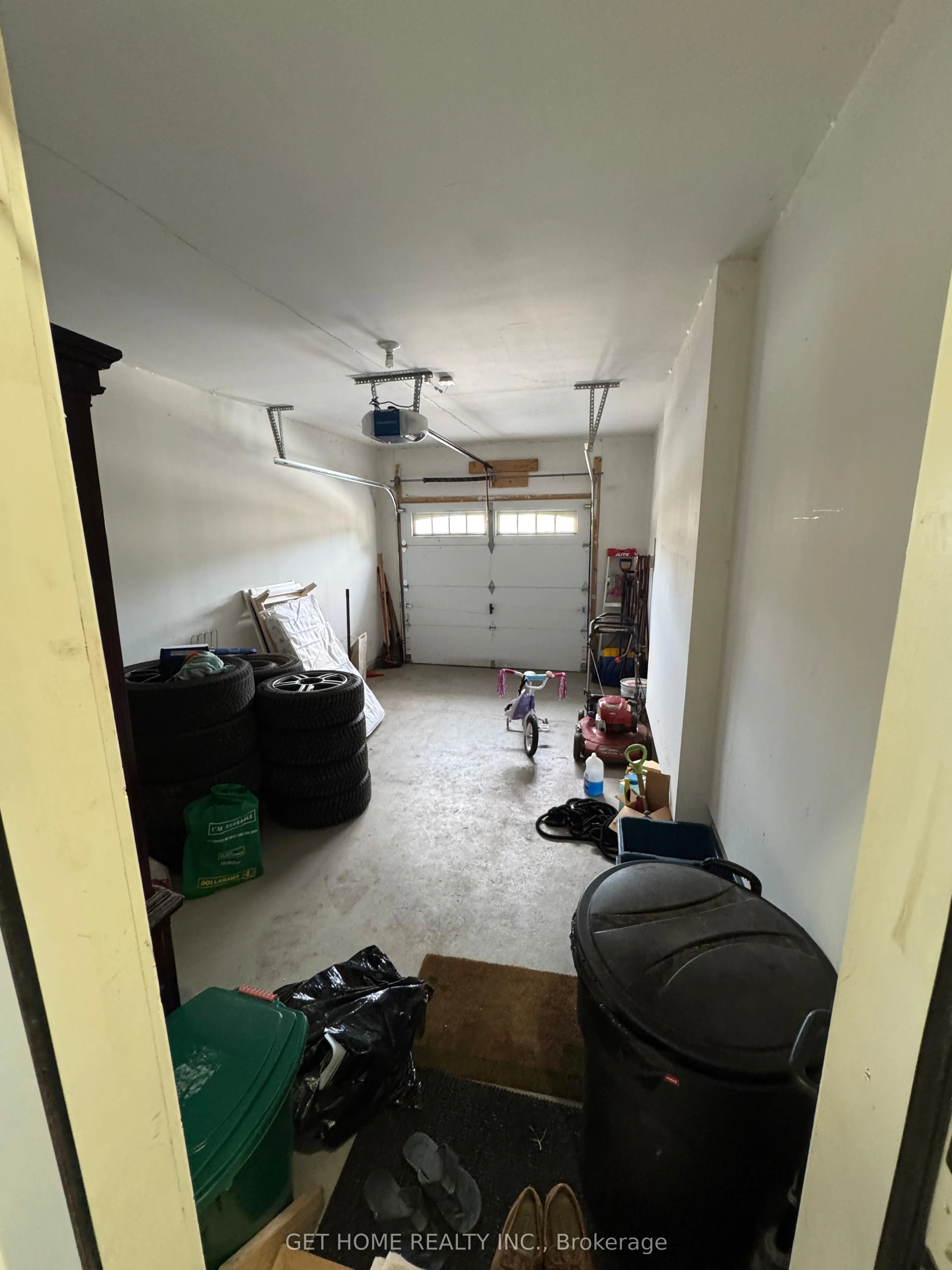 827 Renaissance Drive