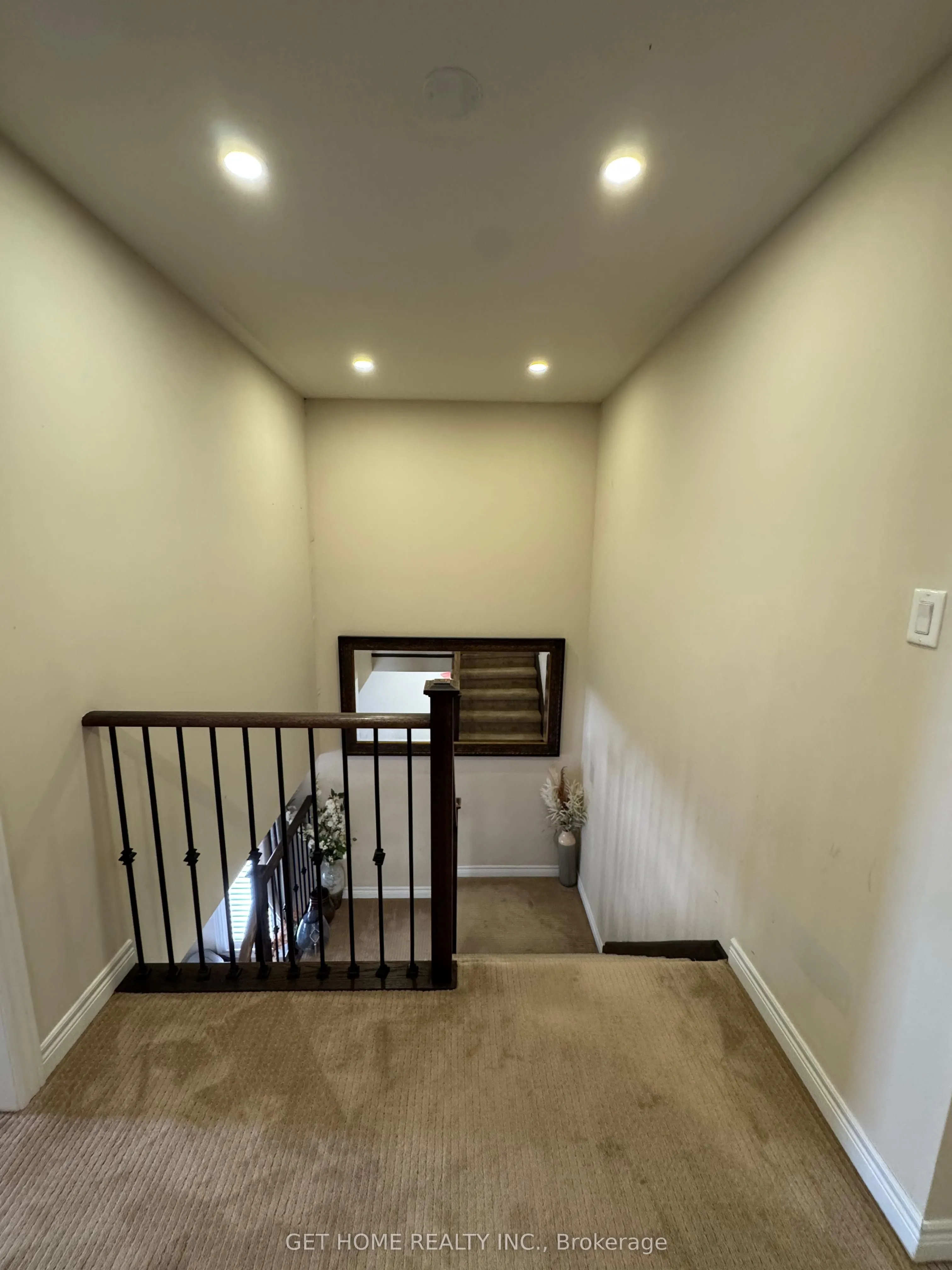 827 Renaissance Drive