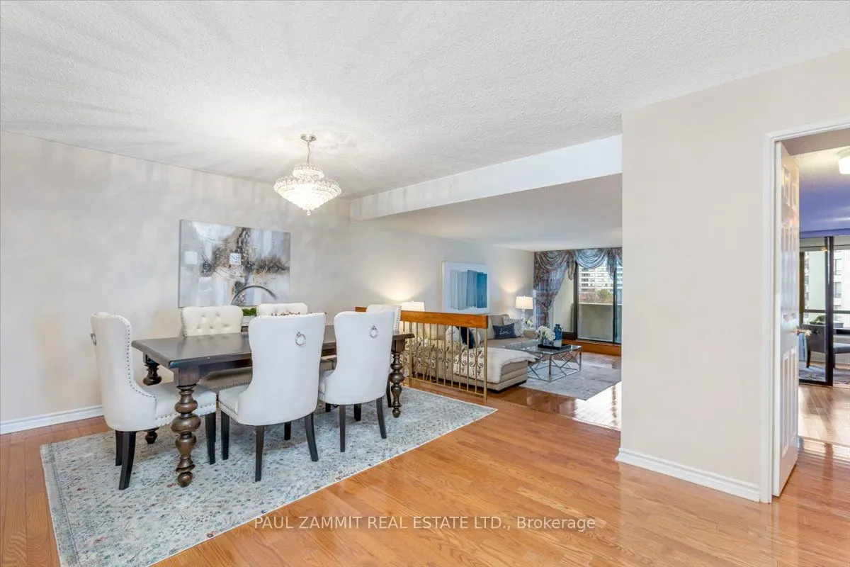255 Bamburgh Circle, #608
