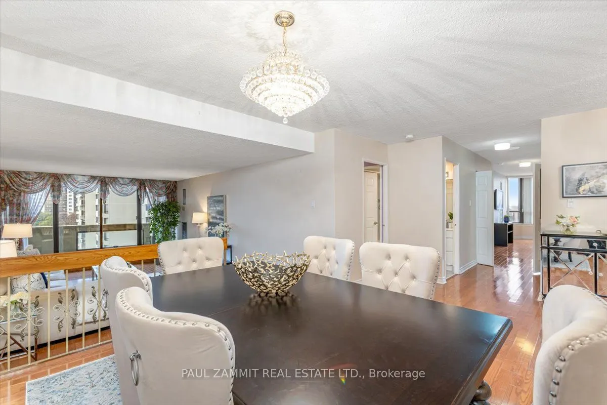 255 Bamburgh Circle, #608