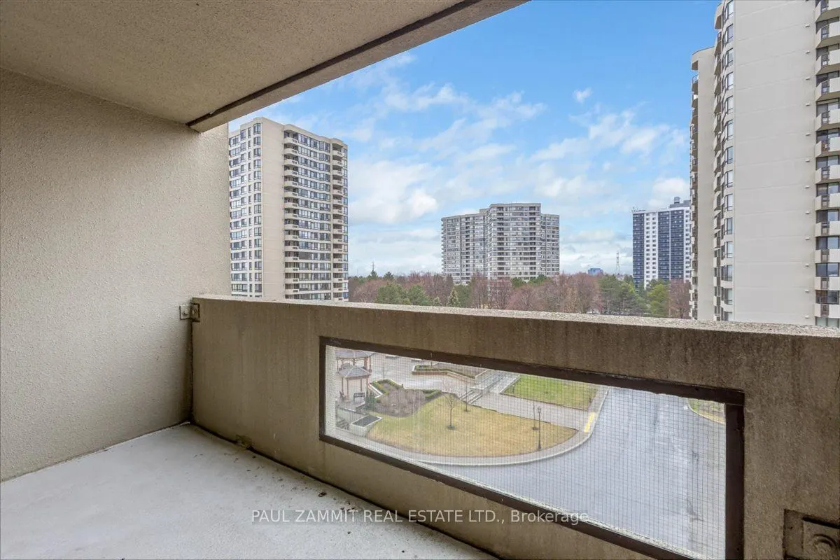 255 Bamburgh Circle, #608