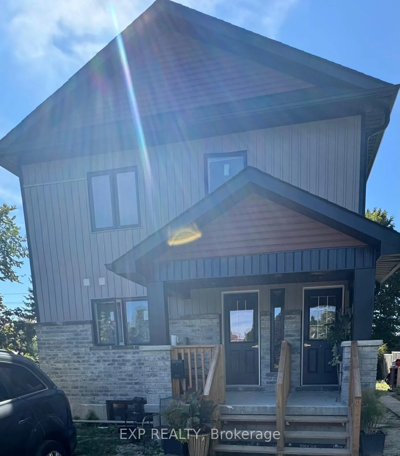 910 William Booth Crescent