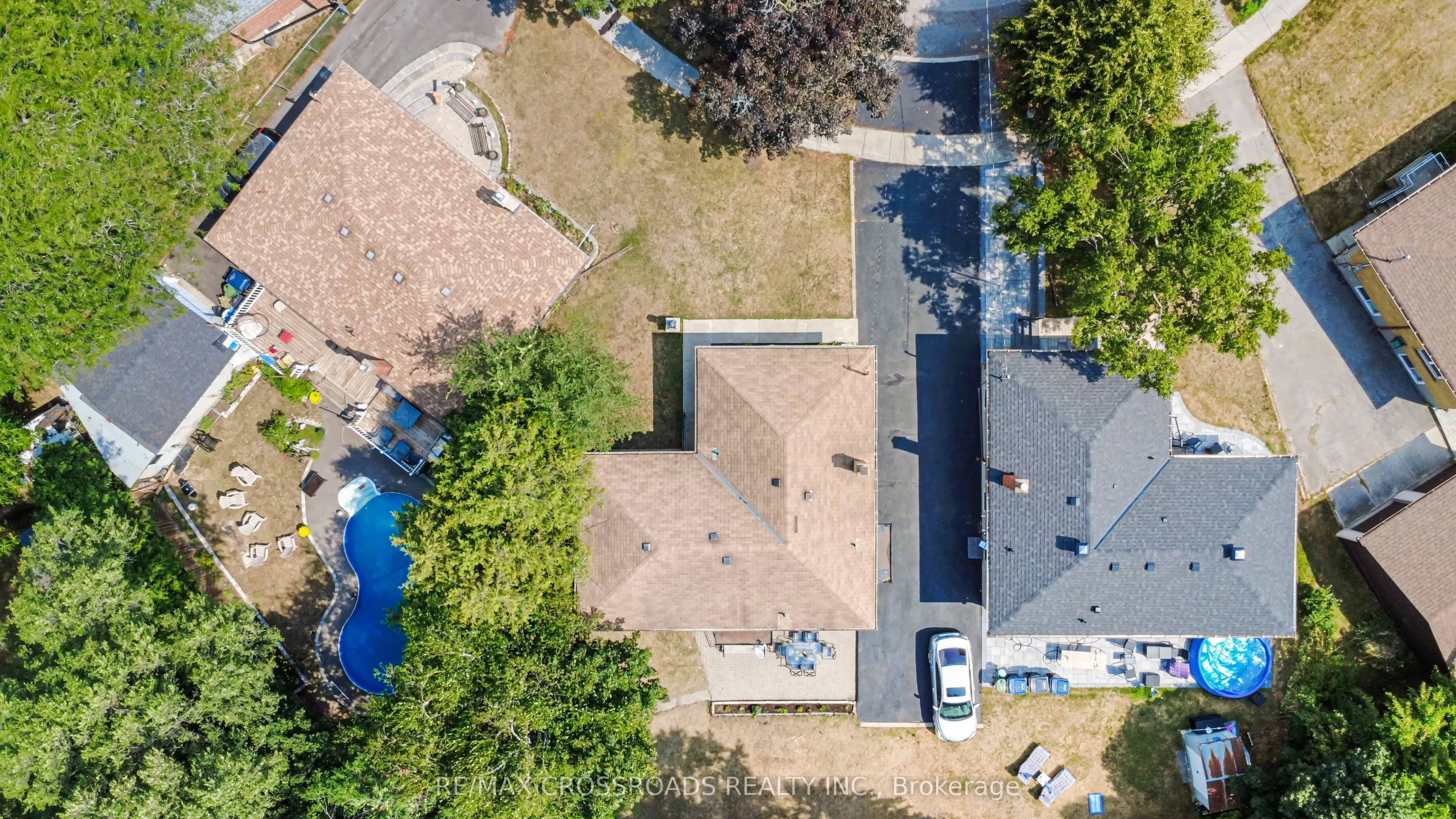 46 Ronway Crescent