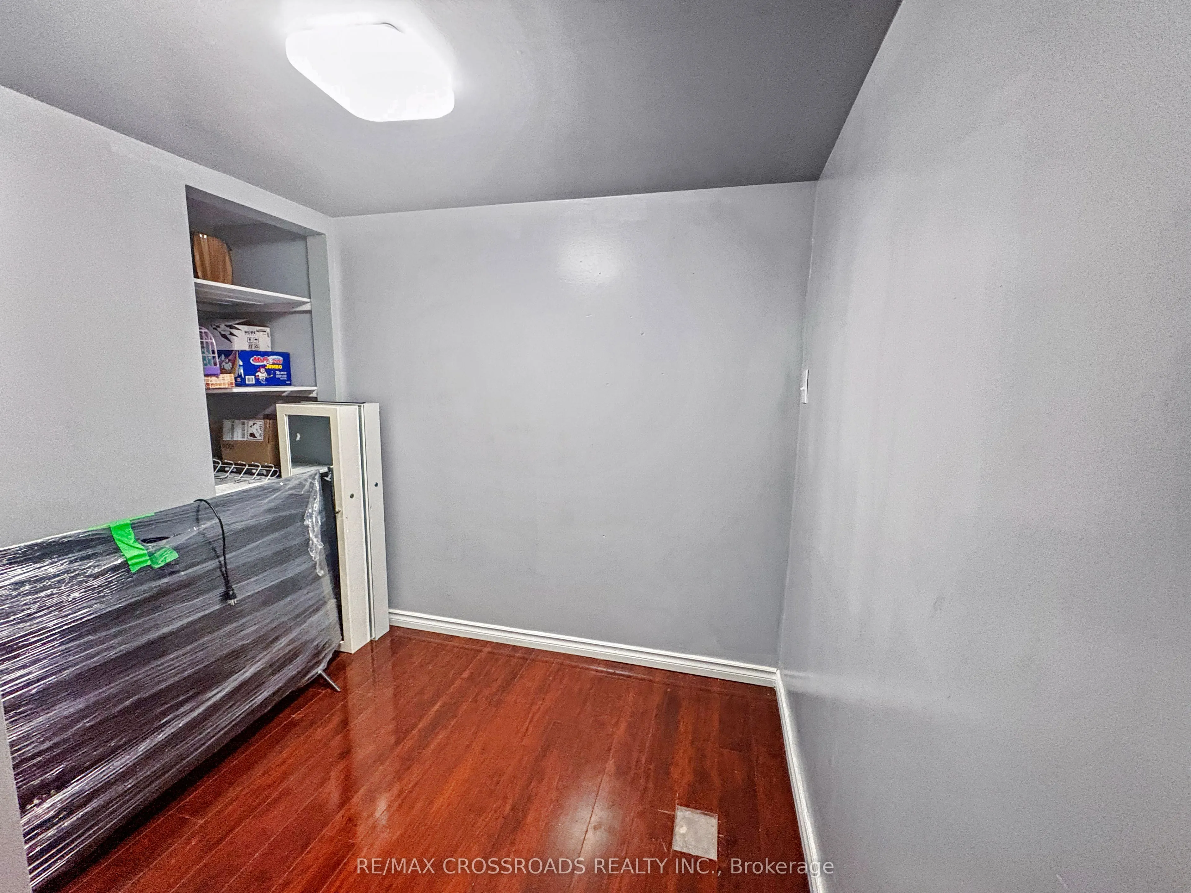 46 Ronway Crescent