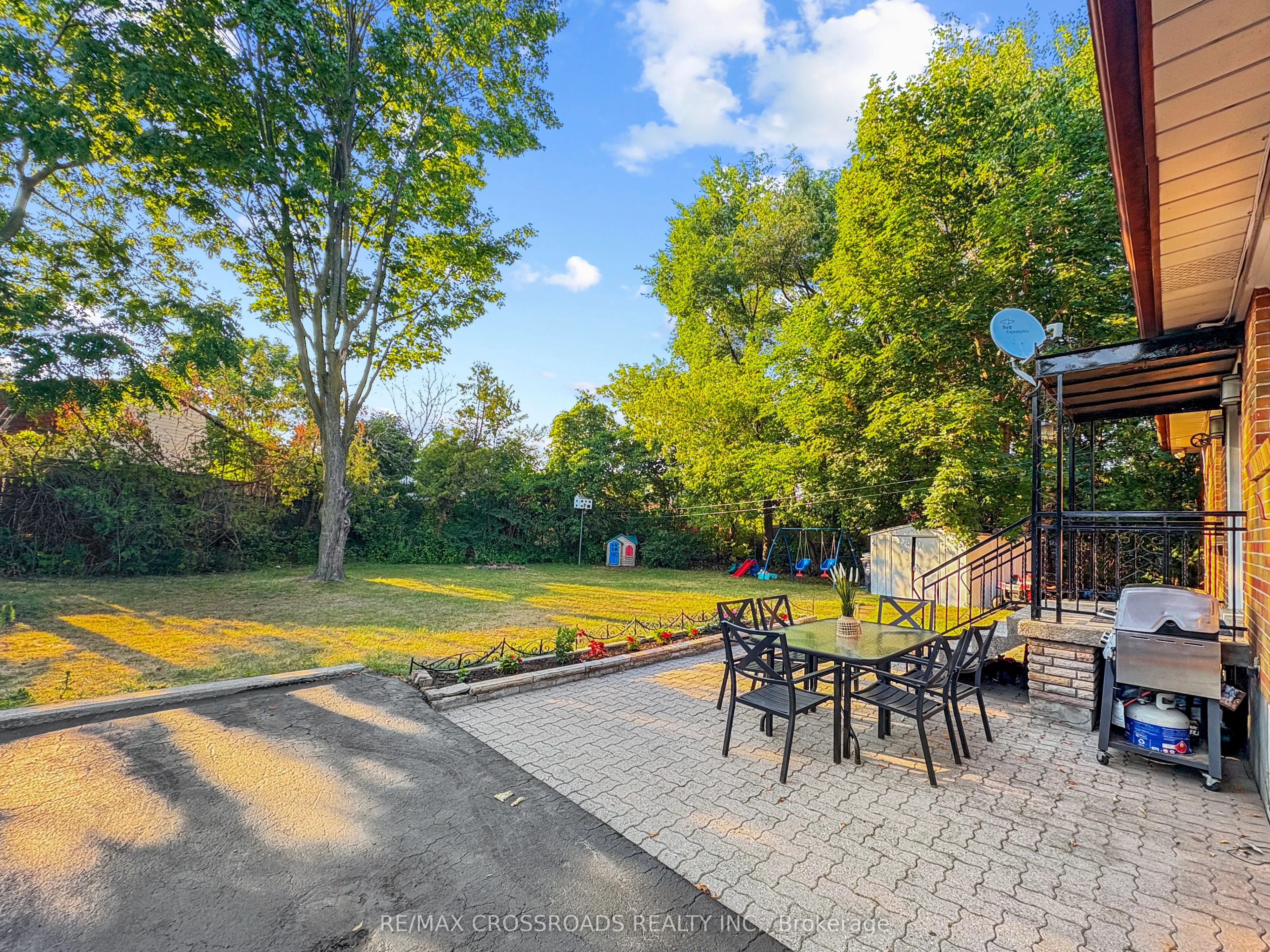 46 Ronway Crescent