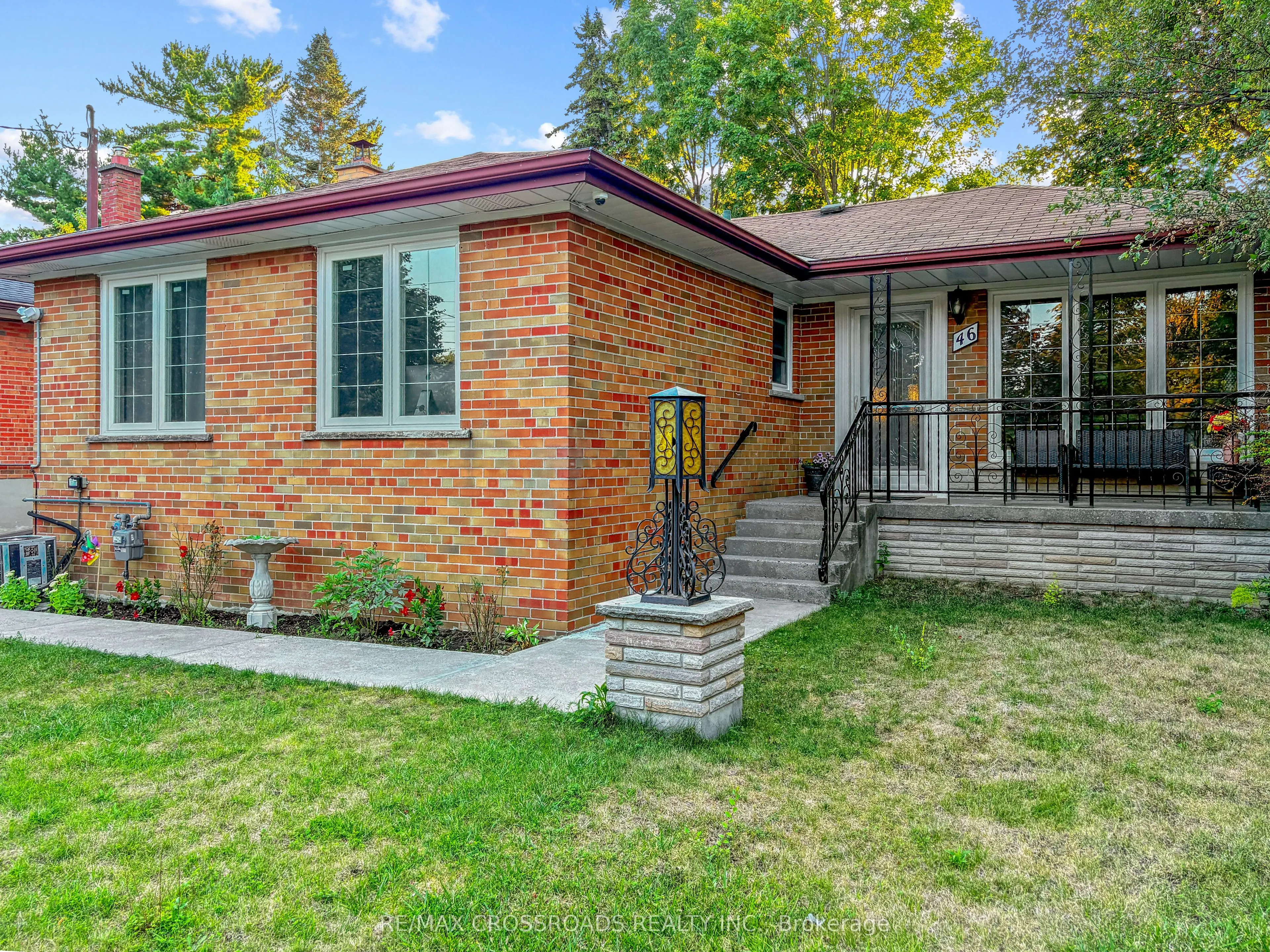 46 Ronway Crescent