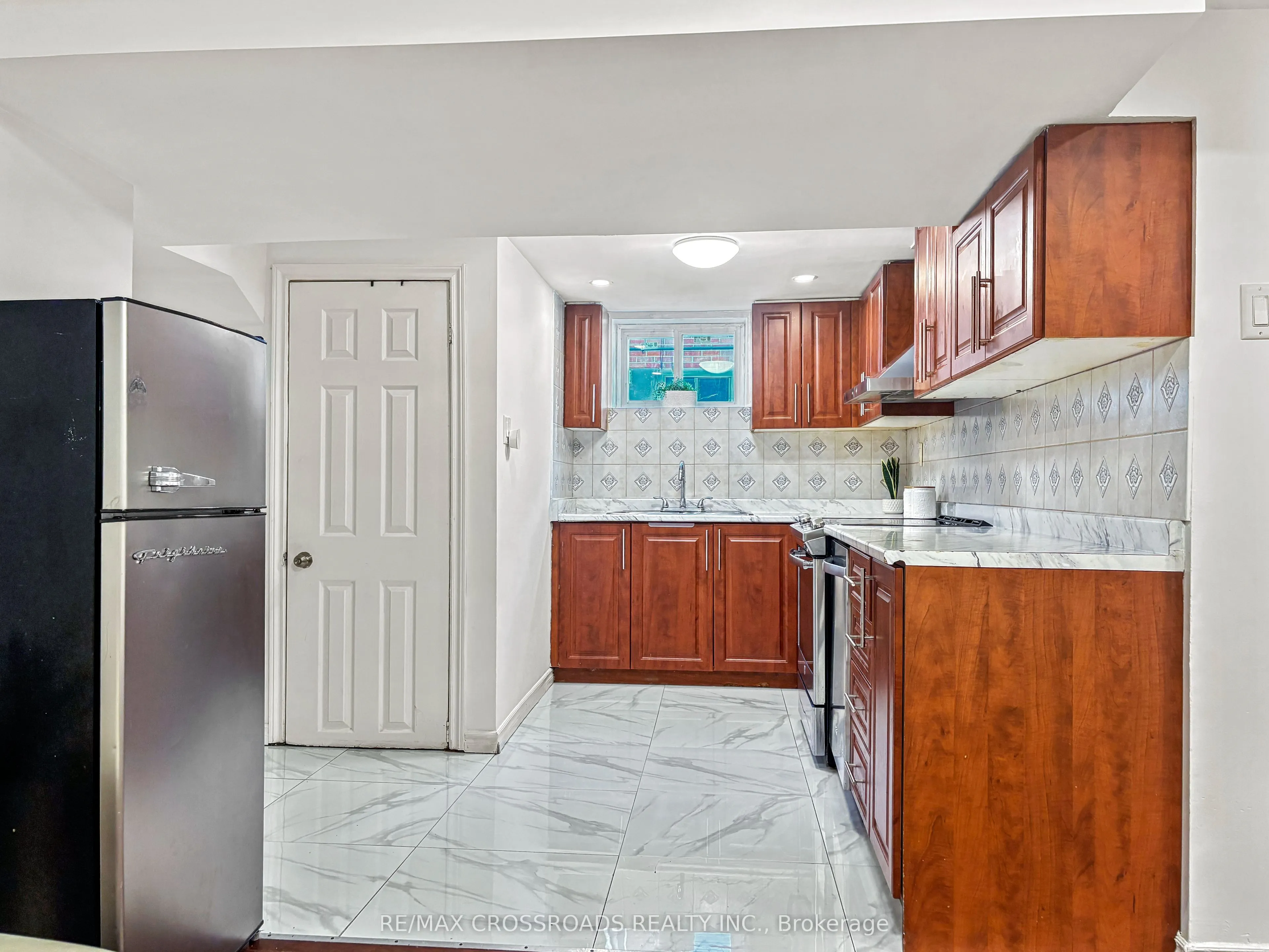 46 Ronway Crescent