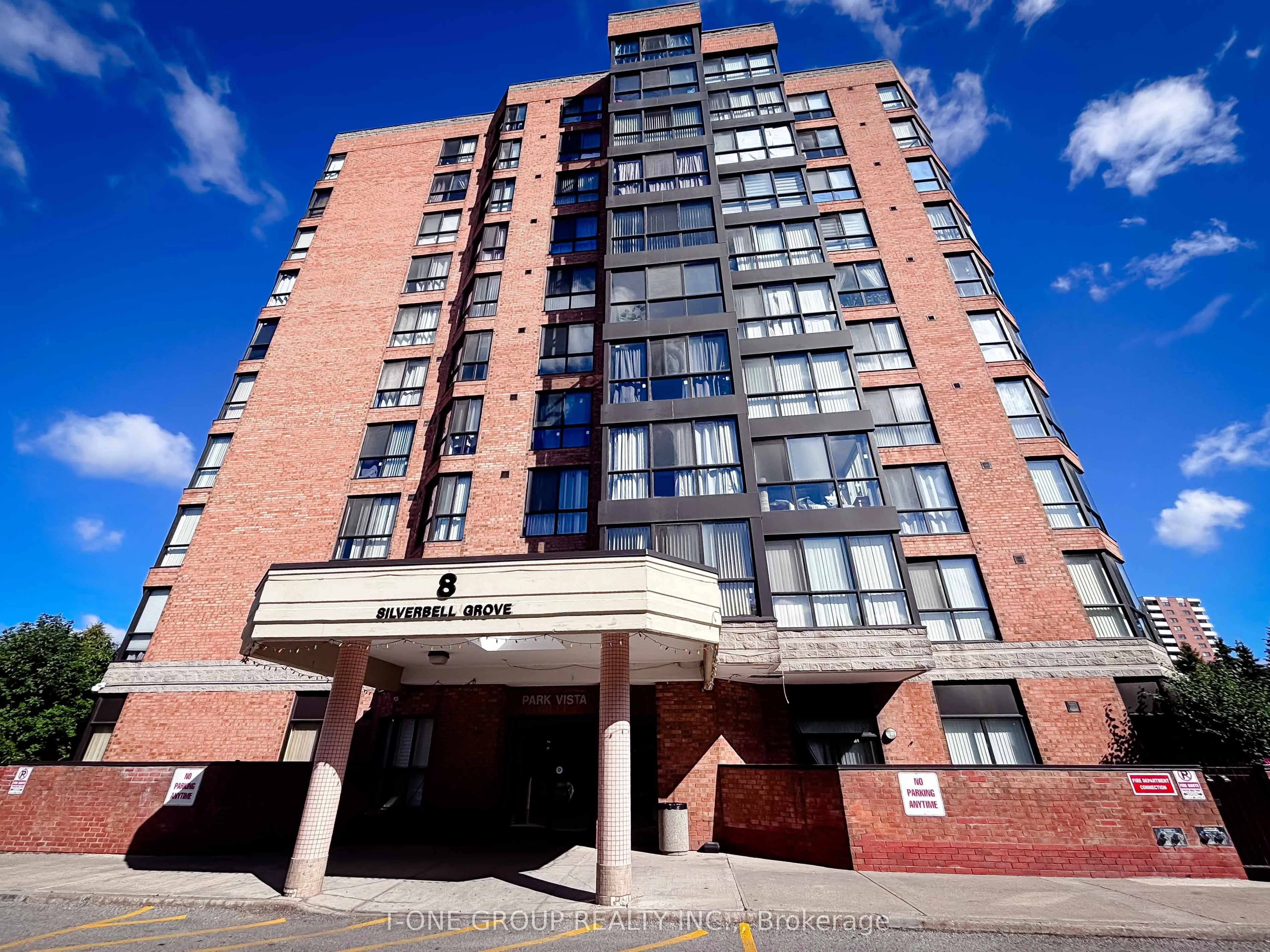 8 Silverbell Grove, #206