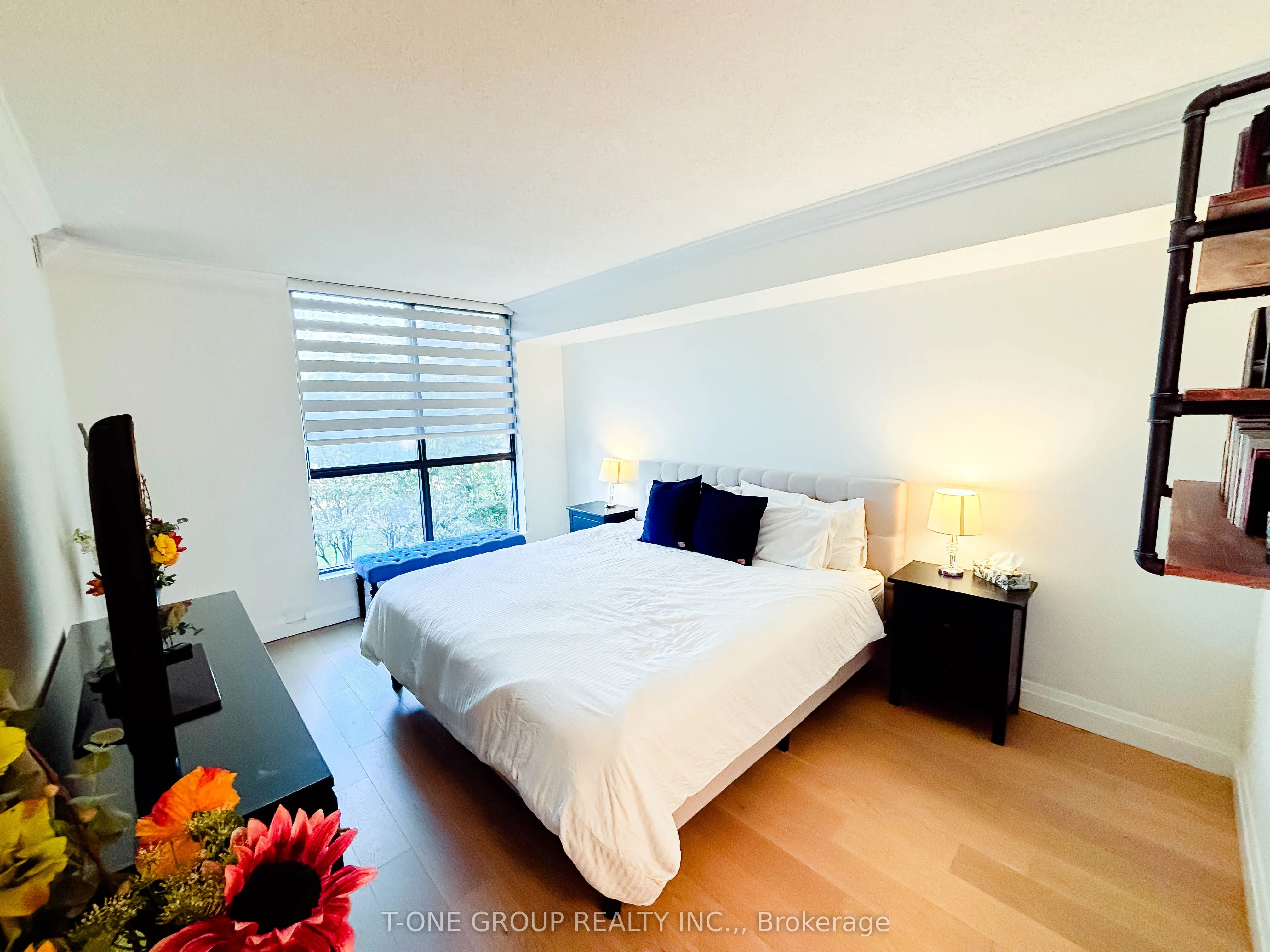 8 Silverbell Grove, #206