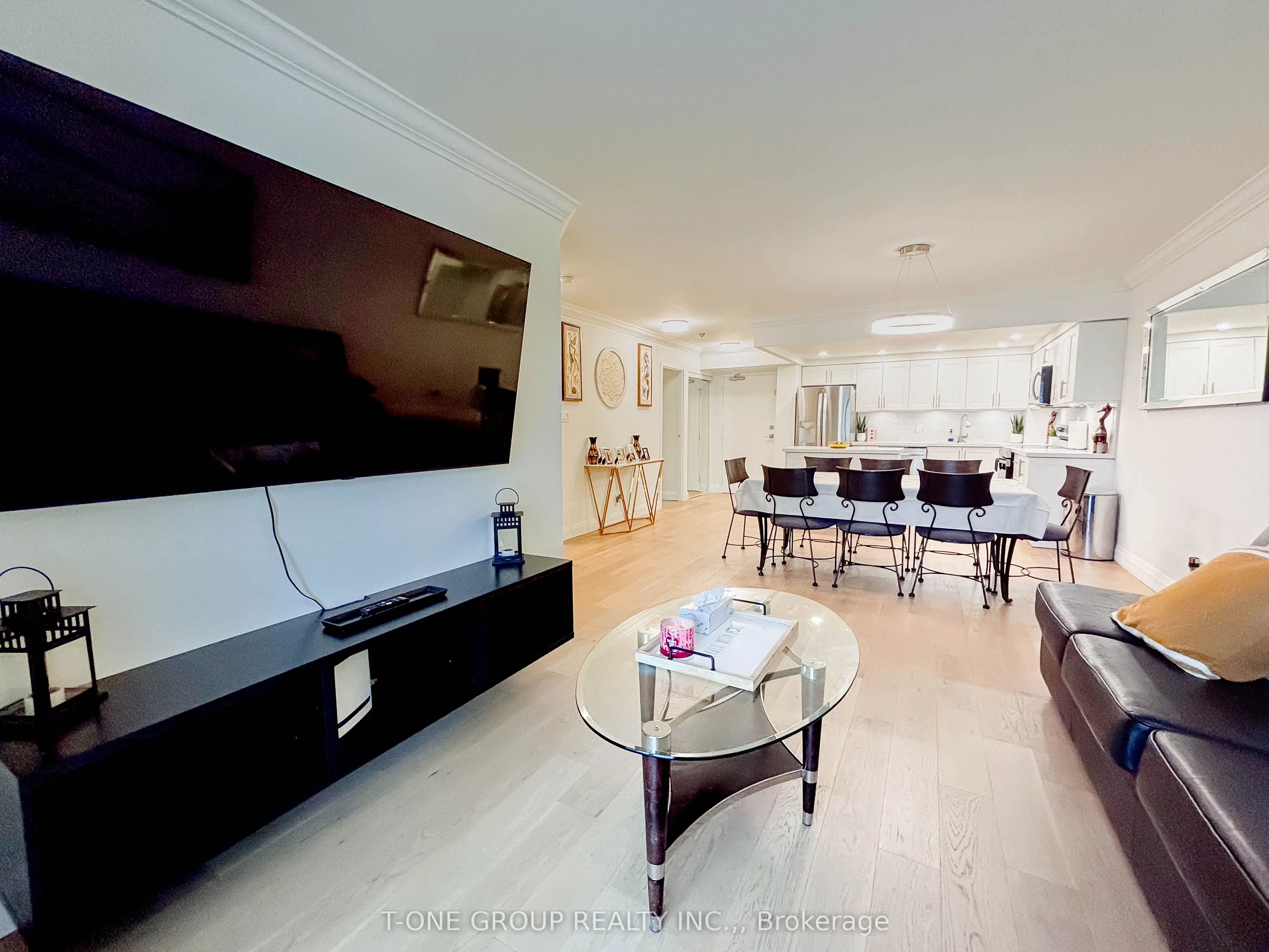 8 Silverbell Grove, #206