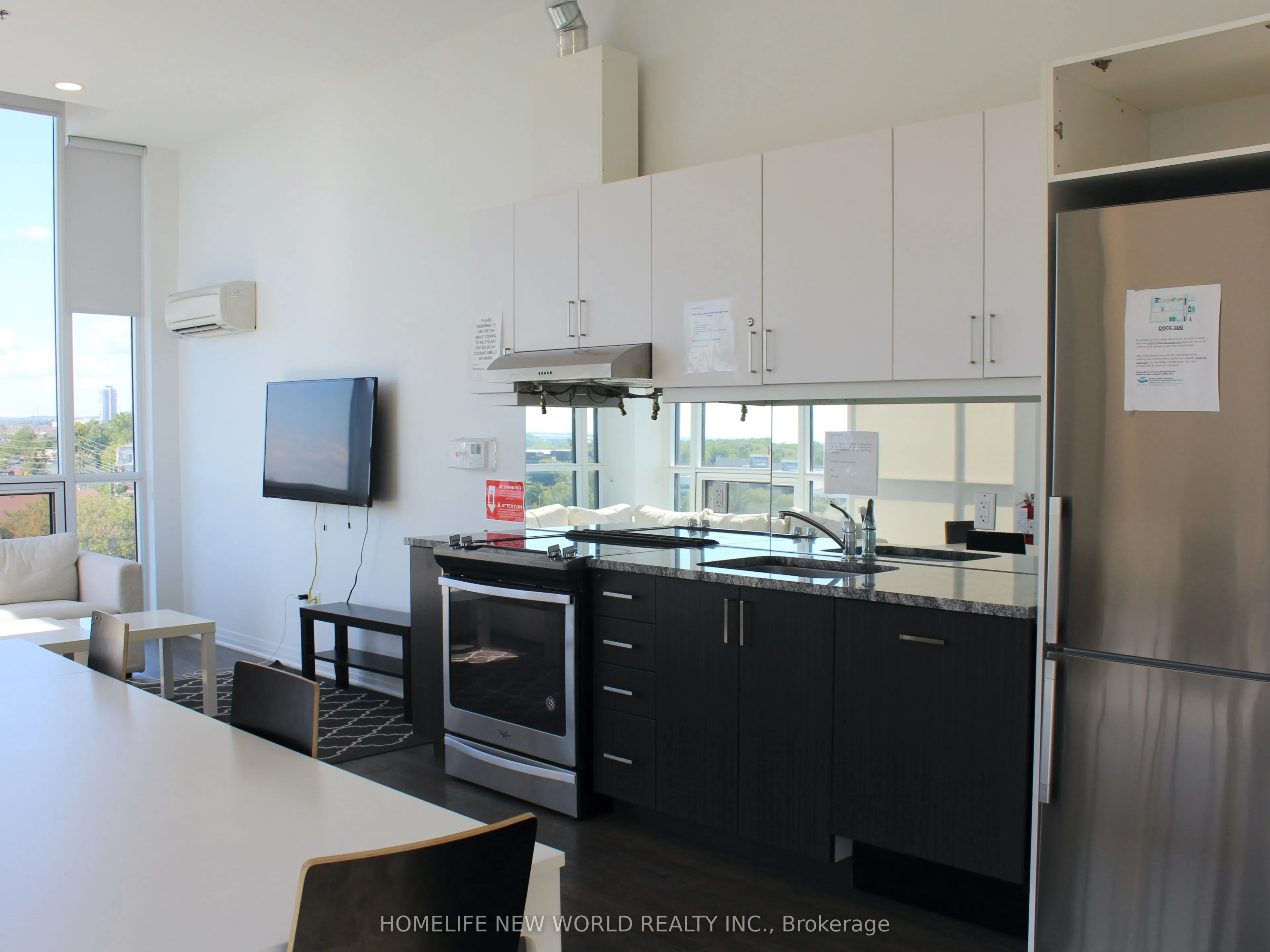 1900 Simcoe Street N, #839