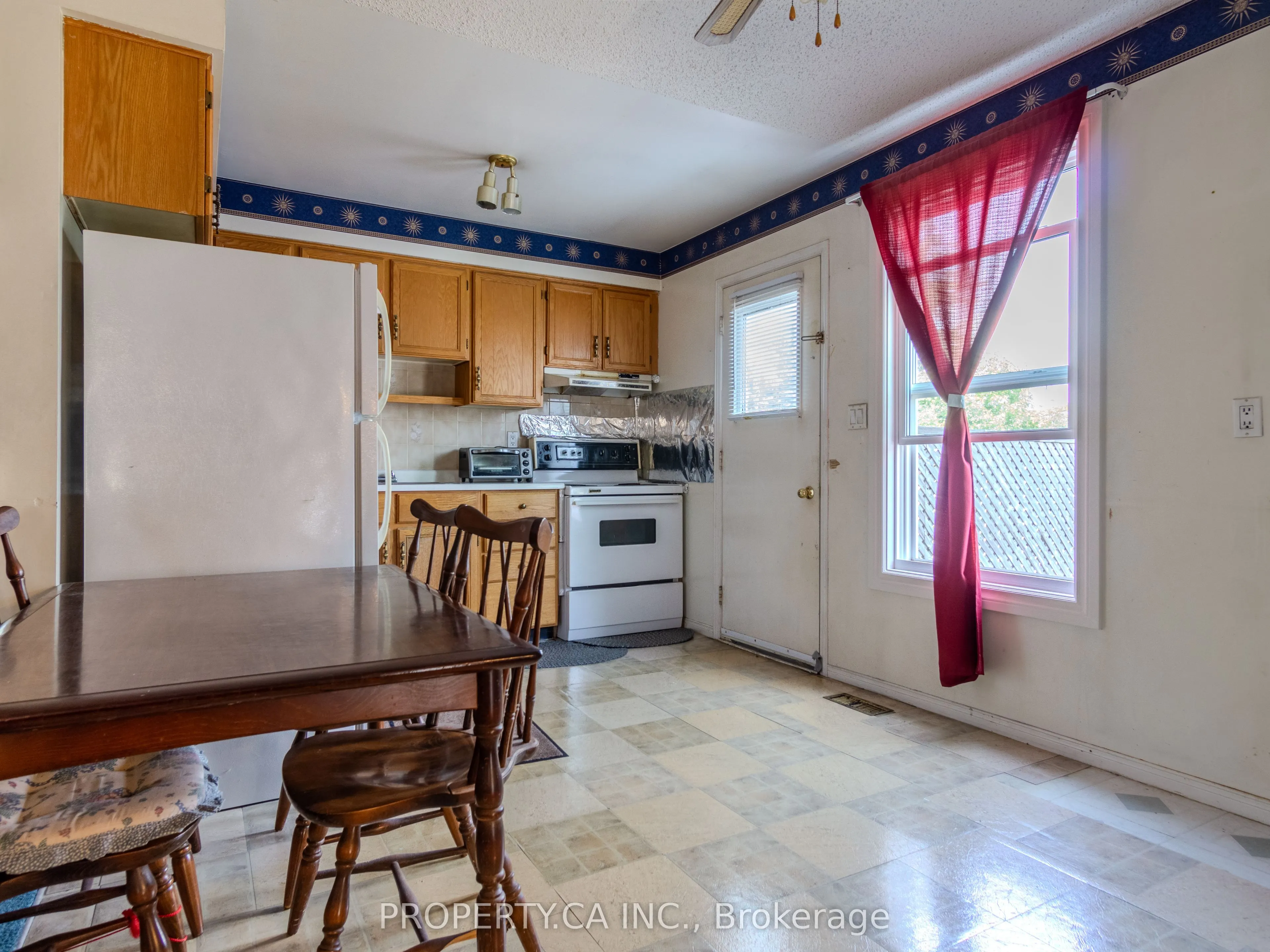 1415 Noel Court
